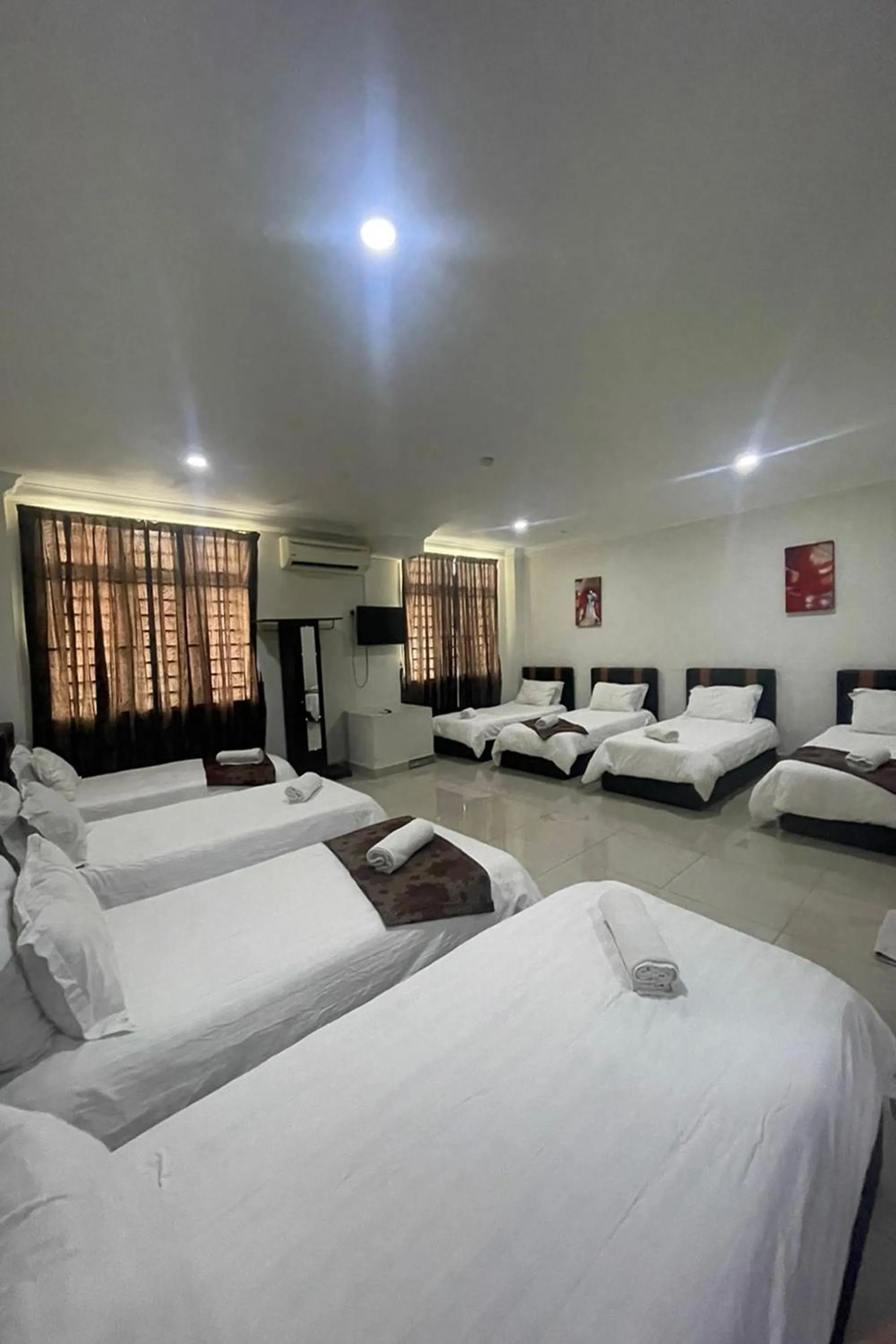 Bed in Hotel Mutiara KGMMB Melaka