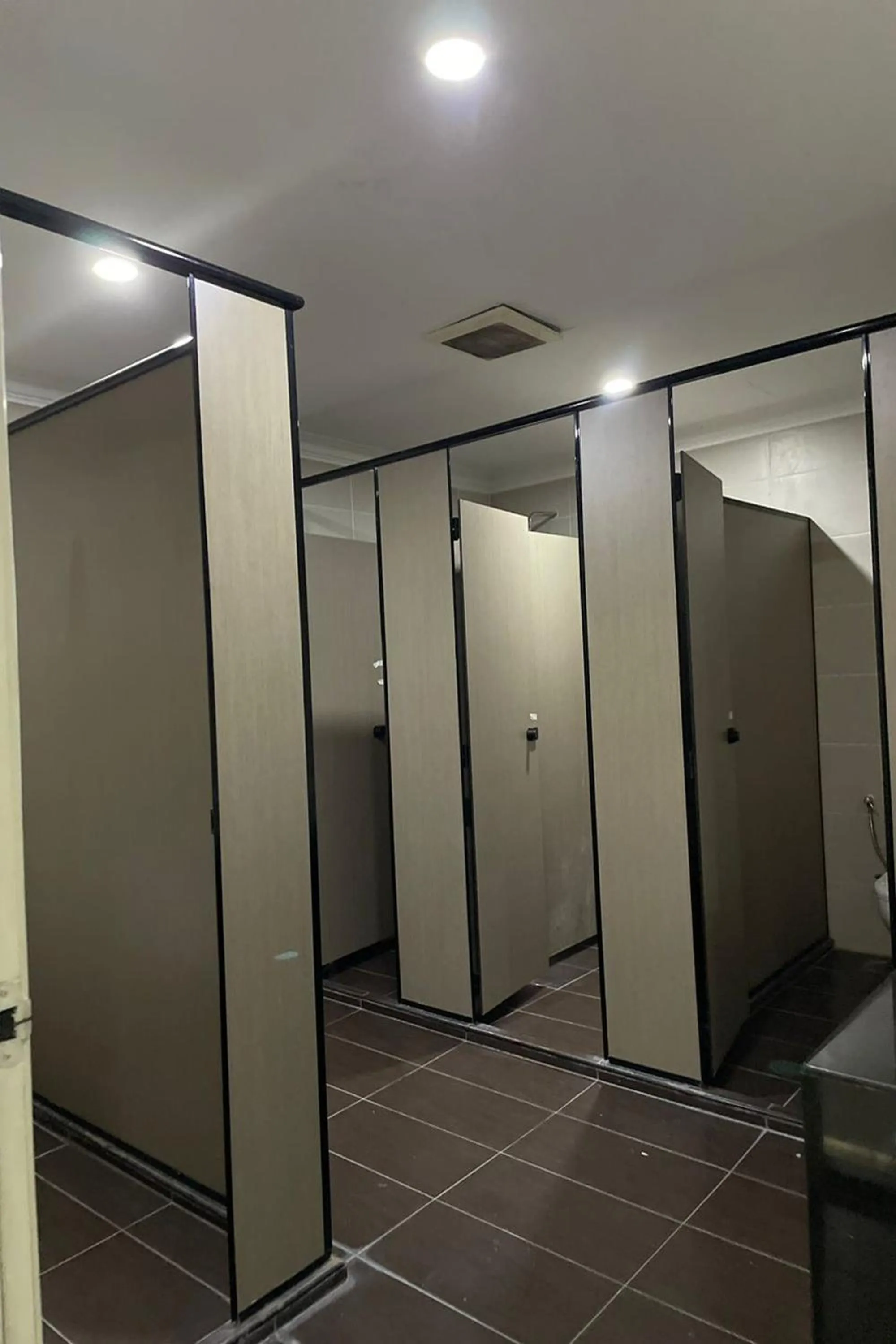 Bathroom in Hotel Mutiara KGMMB Melaka