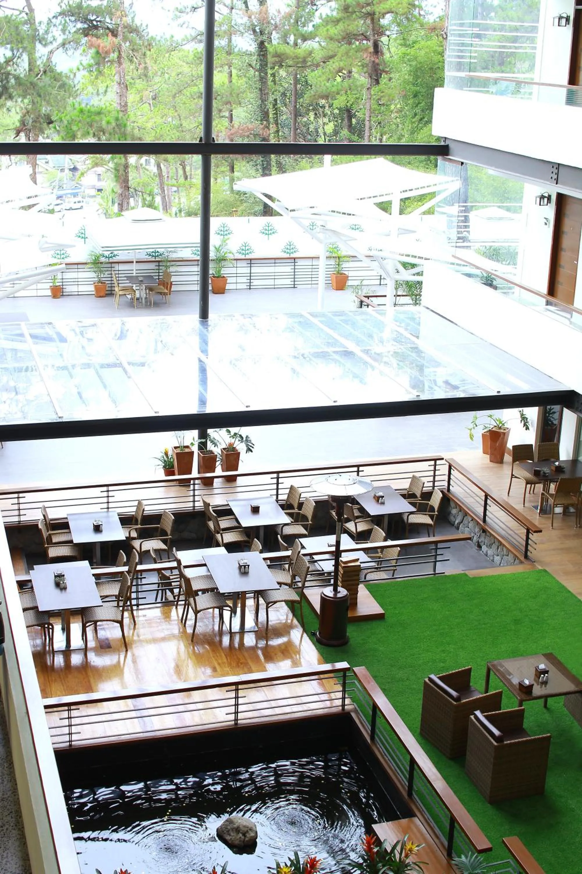 Restaurant/places to eat in Grand Sierra Pines Baguio