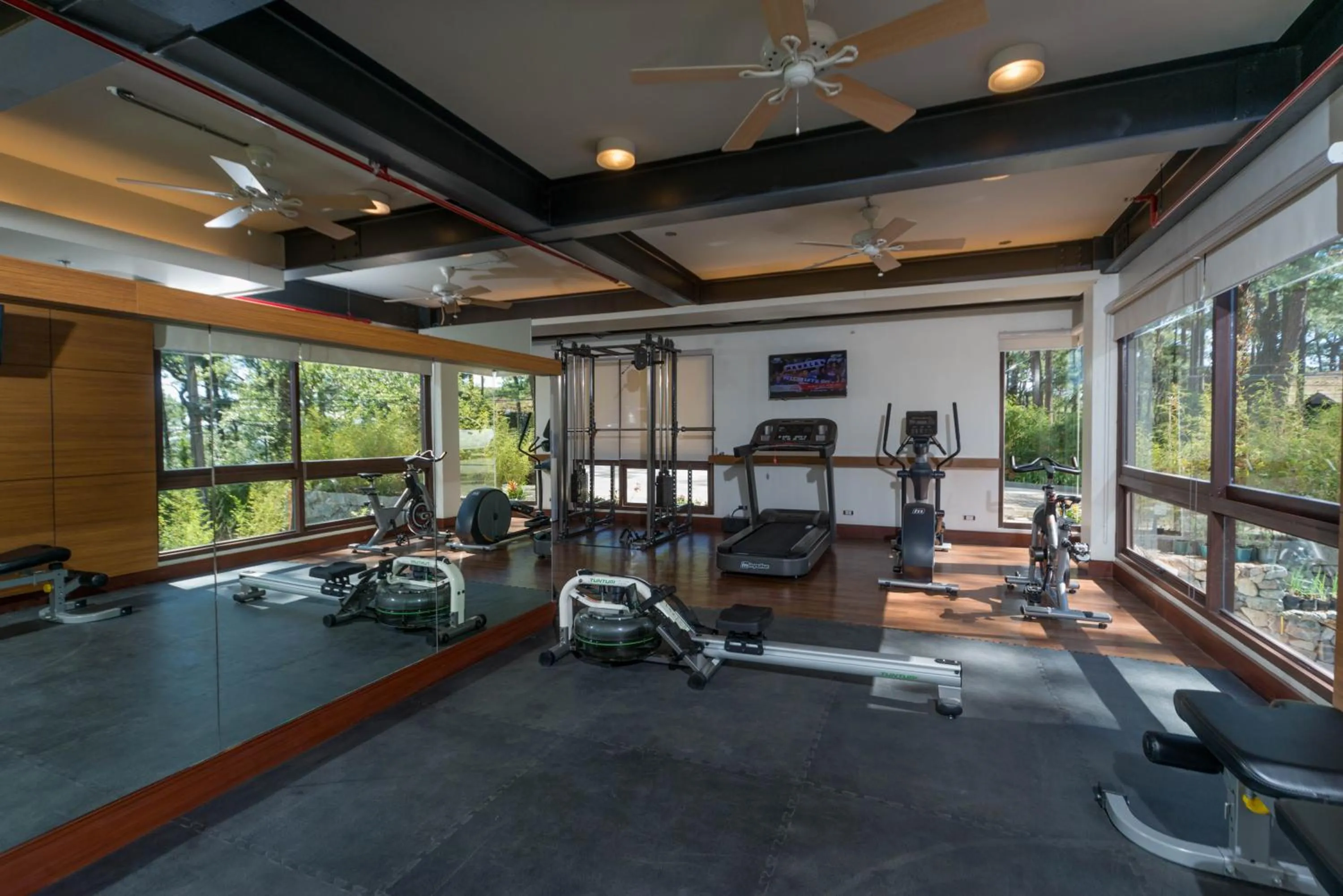 Area and facilities in Grand Sierra Pines Baguio