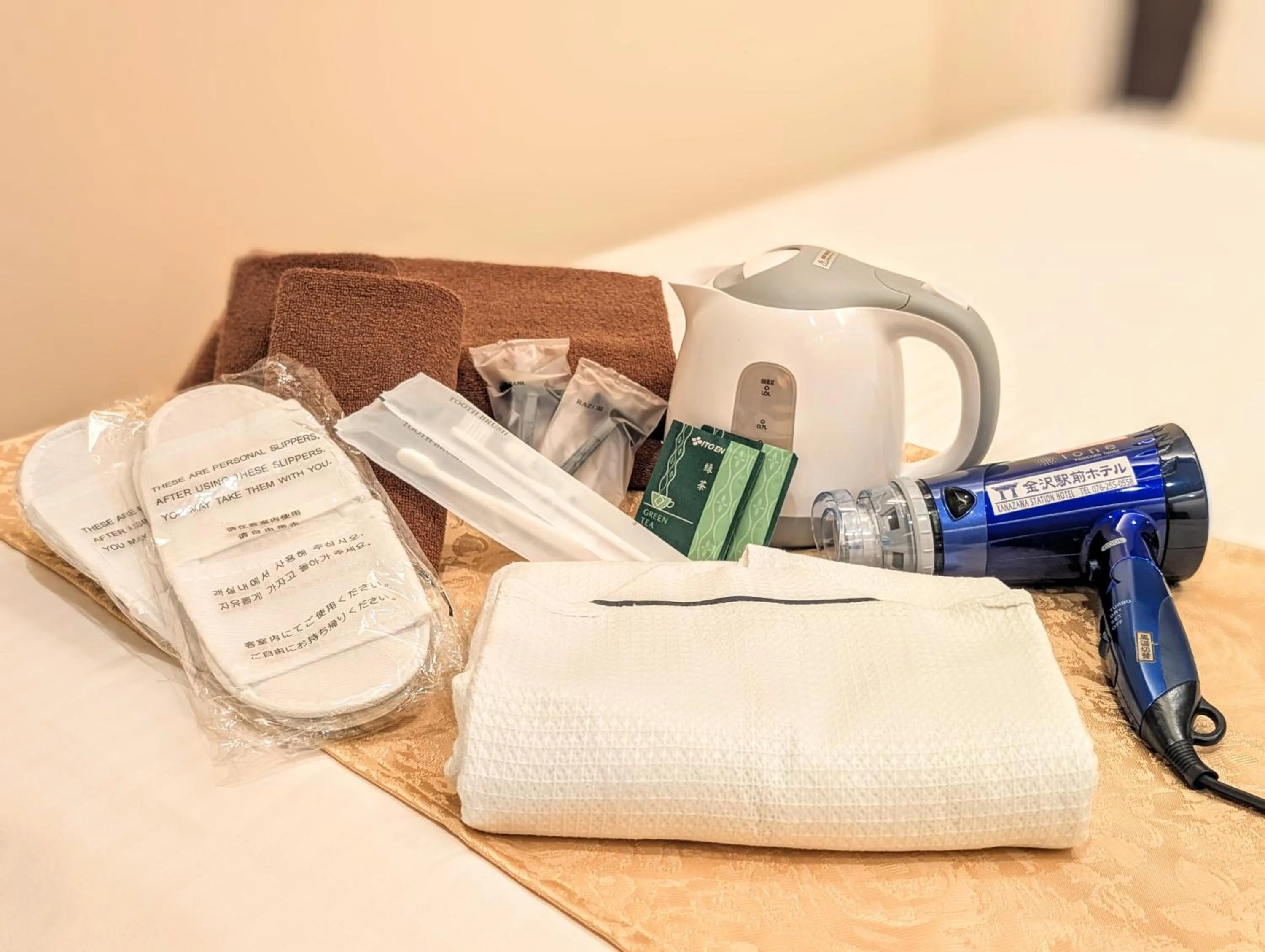 Photo of the whole room in Kanazawa Station Hotel