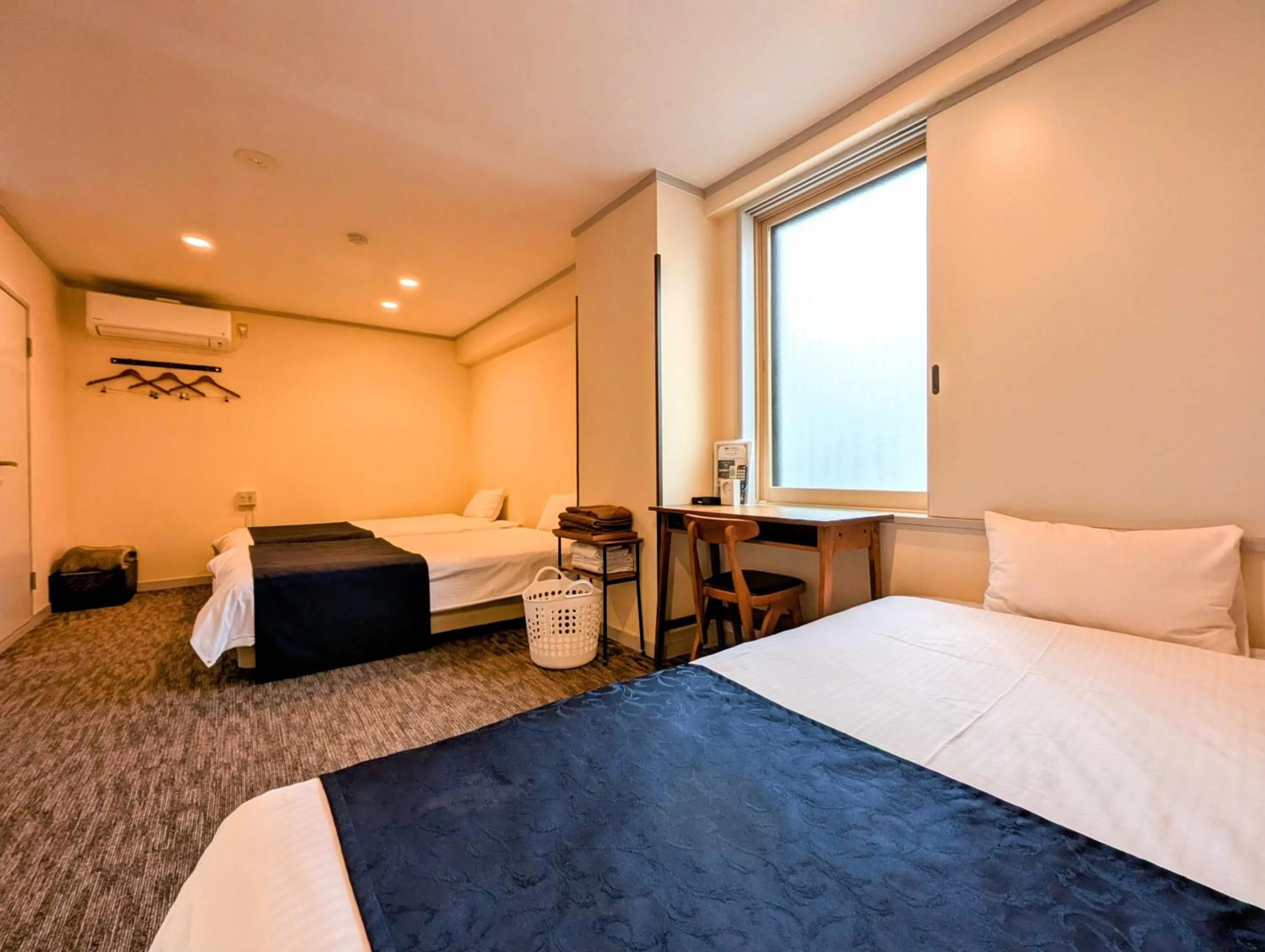 Photo of the whole room, Bed in Kanazawa Station Hotel