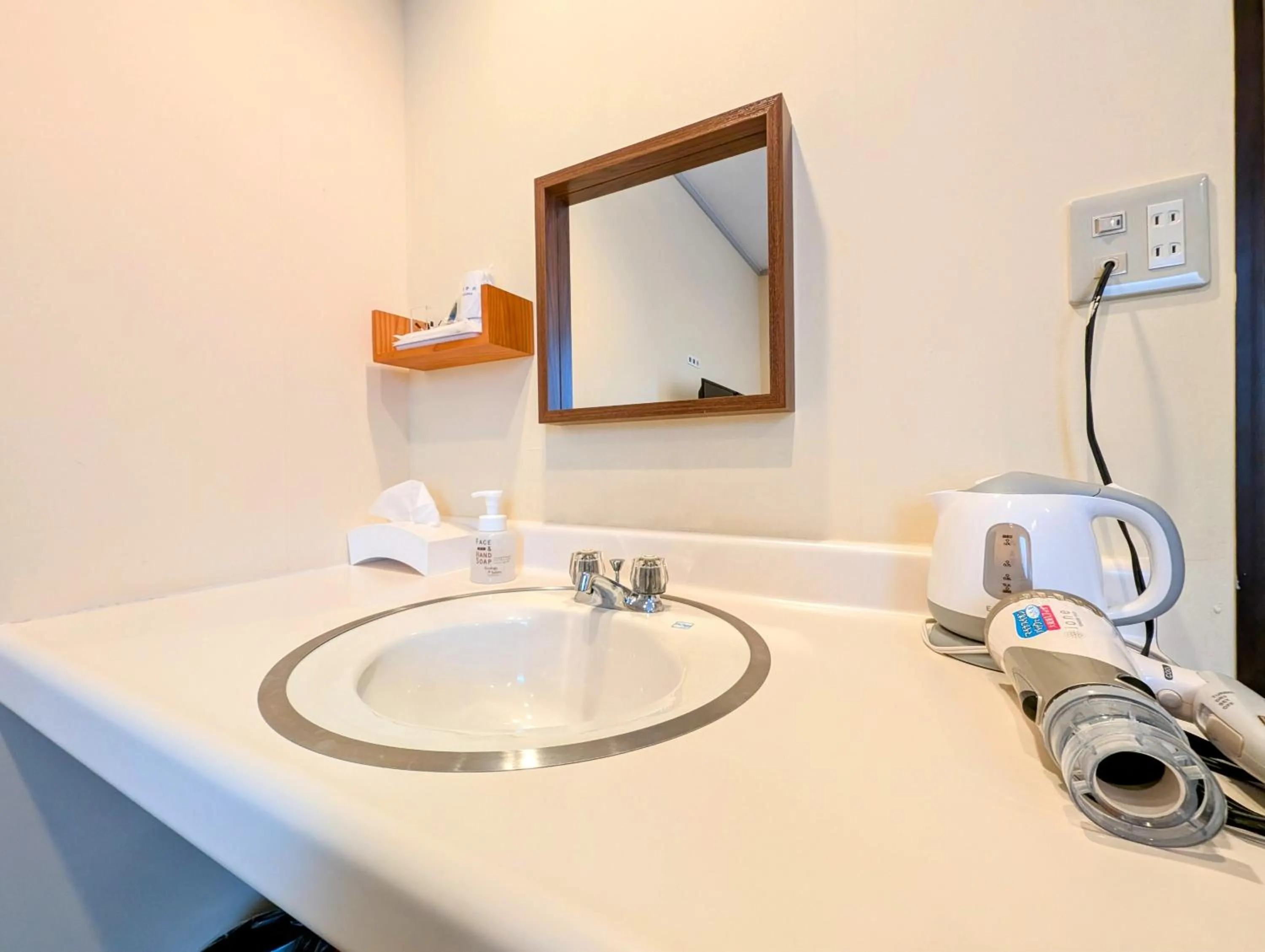 Photo of the whole room in Kanazawa Station Hotel