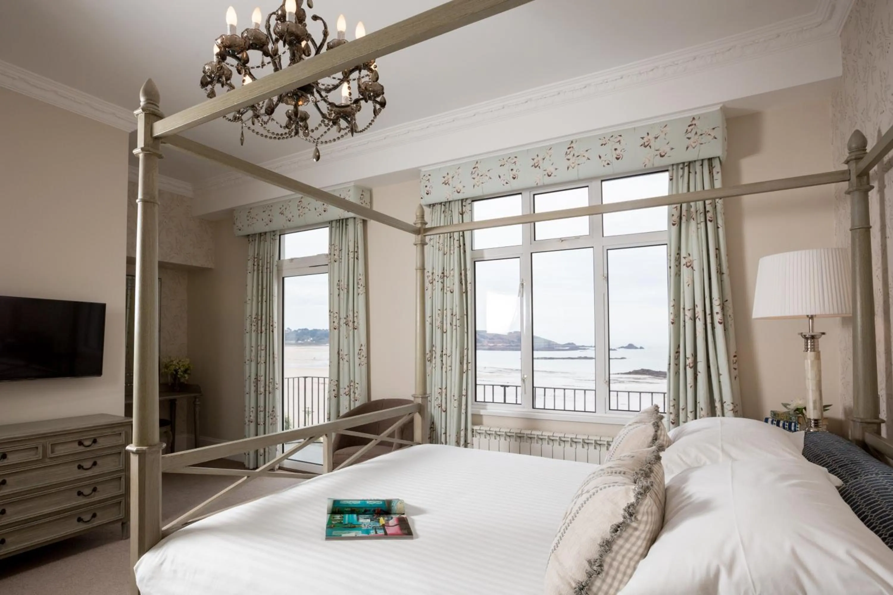 Bedroom, Bed in St Brelade's Bay Hotel