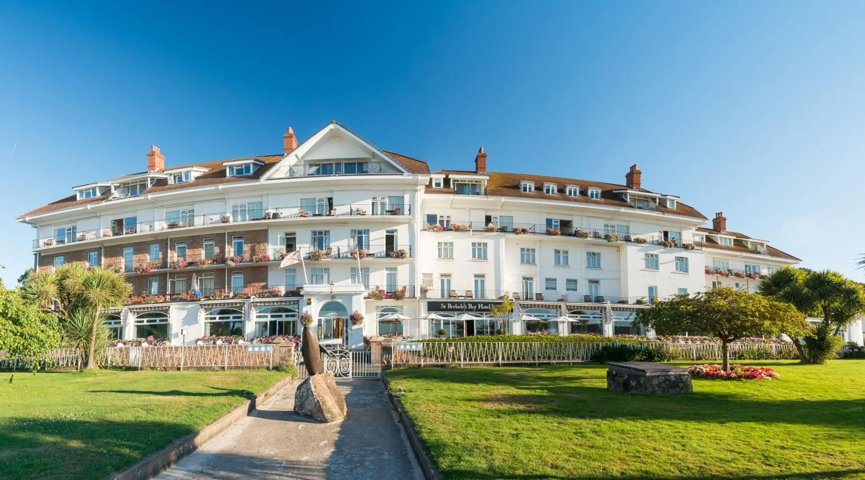 Facade/entrance in St Brelade's Bay Hotel