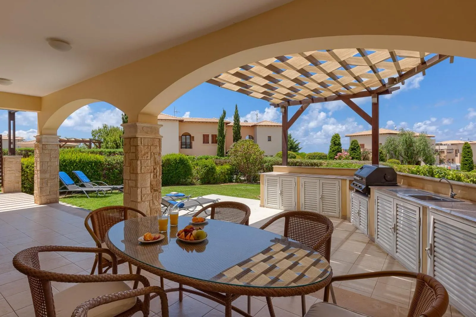 Garden in Aphrodite Hills Rentals - Apartments