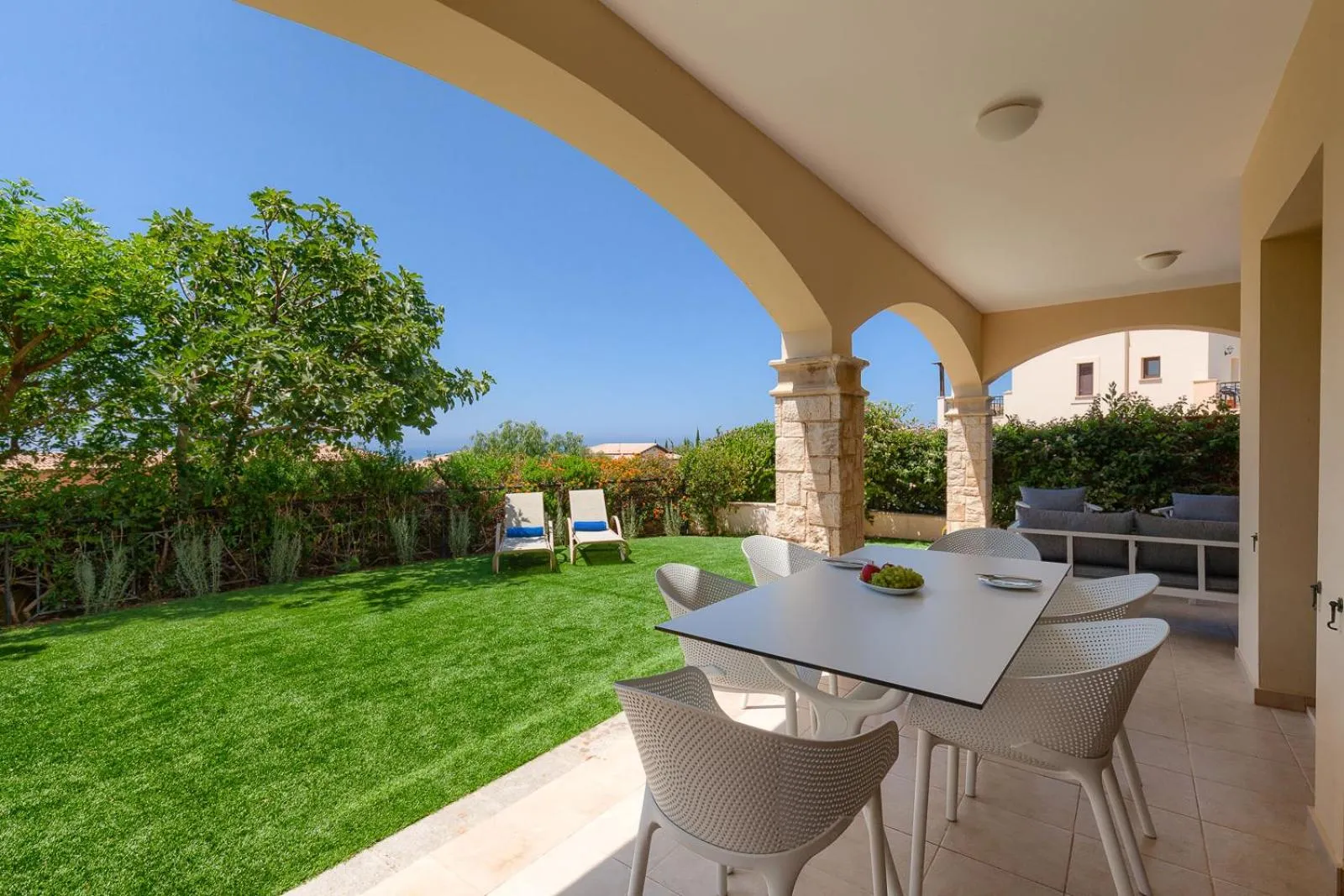 Garden in Aphrodite Hills Rentals - Apartments