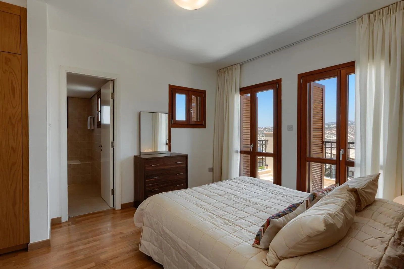 Bedroom, Bed in Aphrodite Hills Rentals - Apartments
