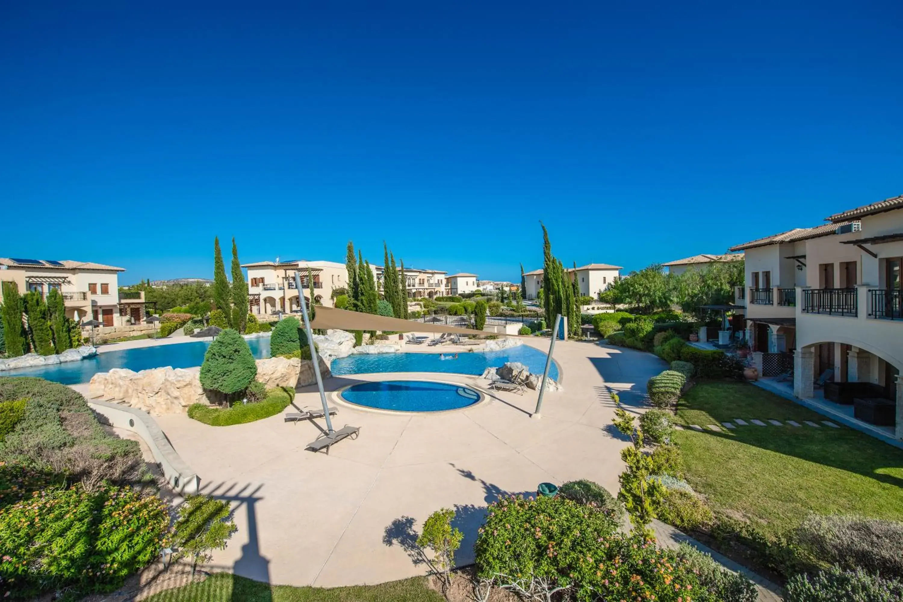 Two-Bedroom Apartment with Shared Pool in Aphrodite Hills Rentals - Apartments Two-Bedroom Apartment with Shared Pool in Aphrodite Hills Rentals - Apartments
