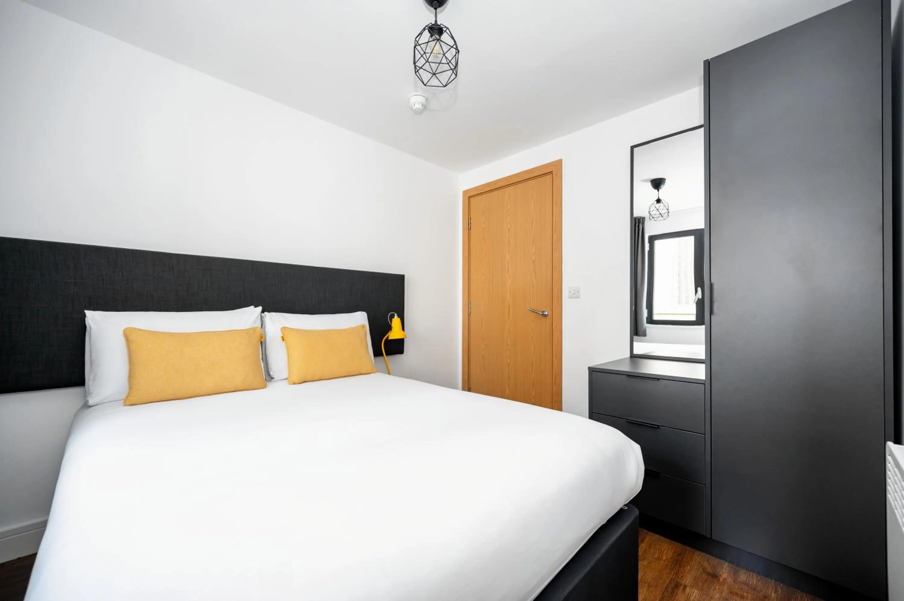 Bed in Staycity Aparthotels Liverpool City Centre