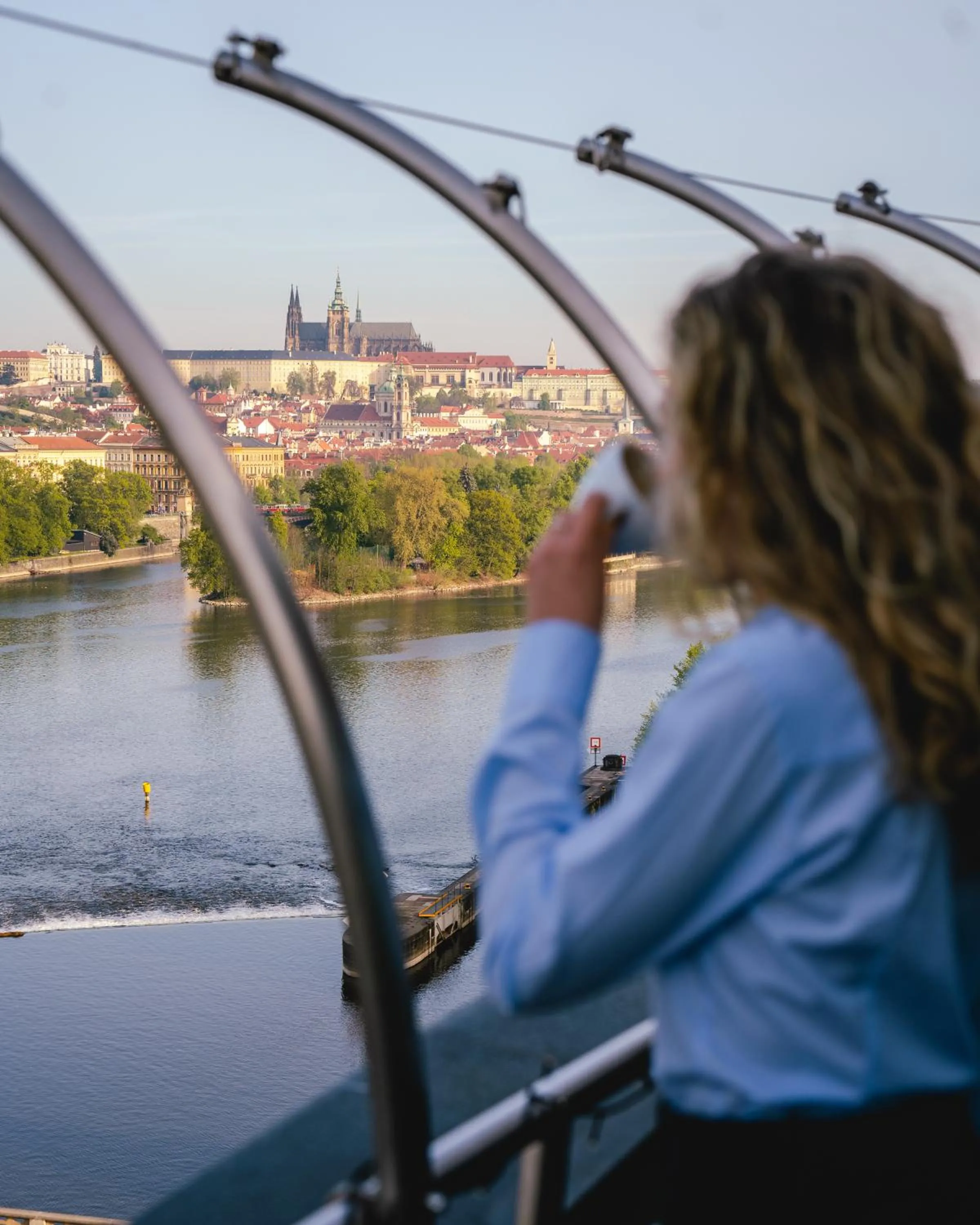 Property building in Dancing House - Tančící dům hotel