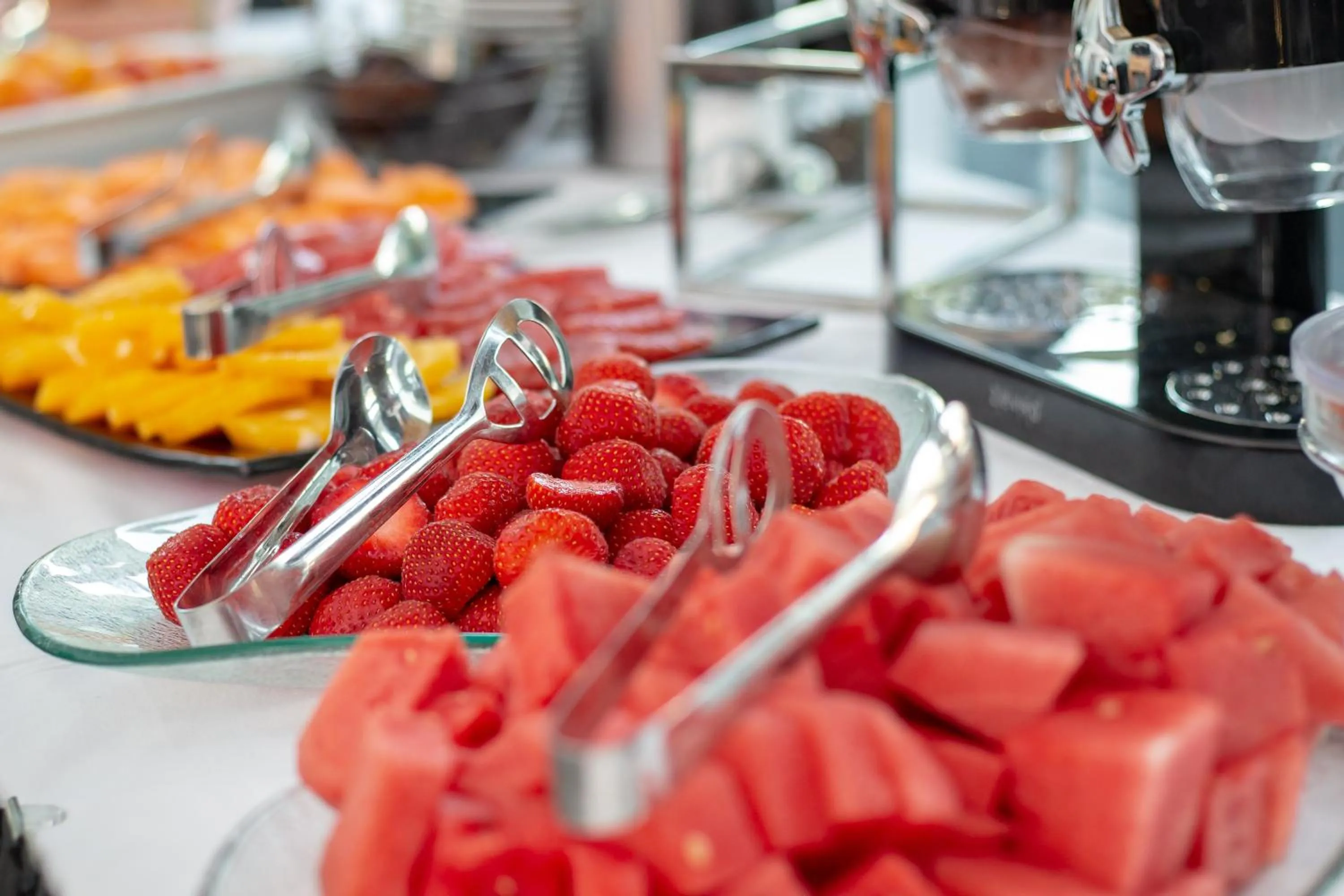 Restaurant/places to eat in Dancing House - Tančící dům hotel