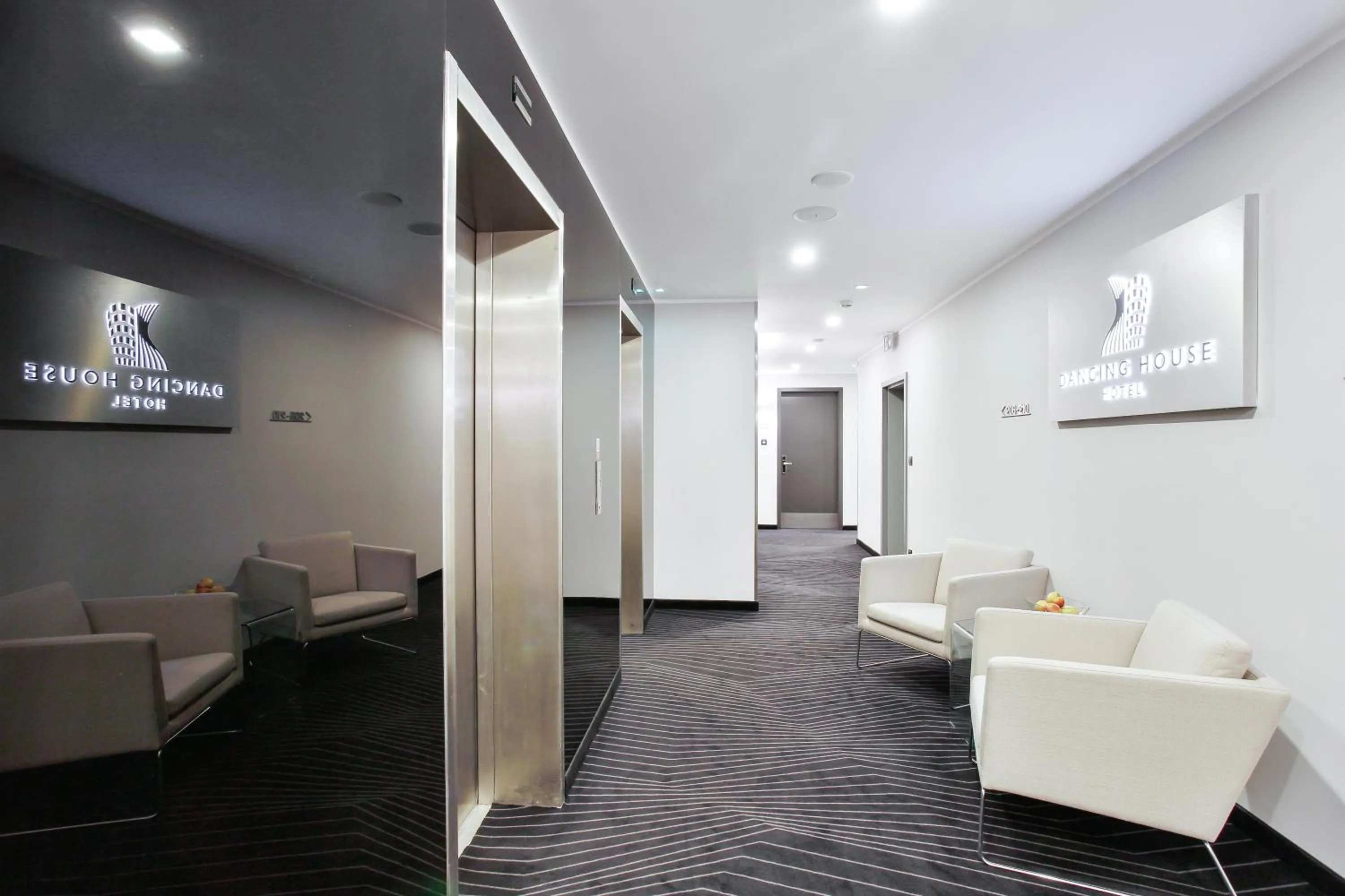 Other in Dancing House - Tančící dům hotel