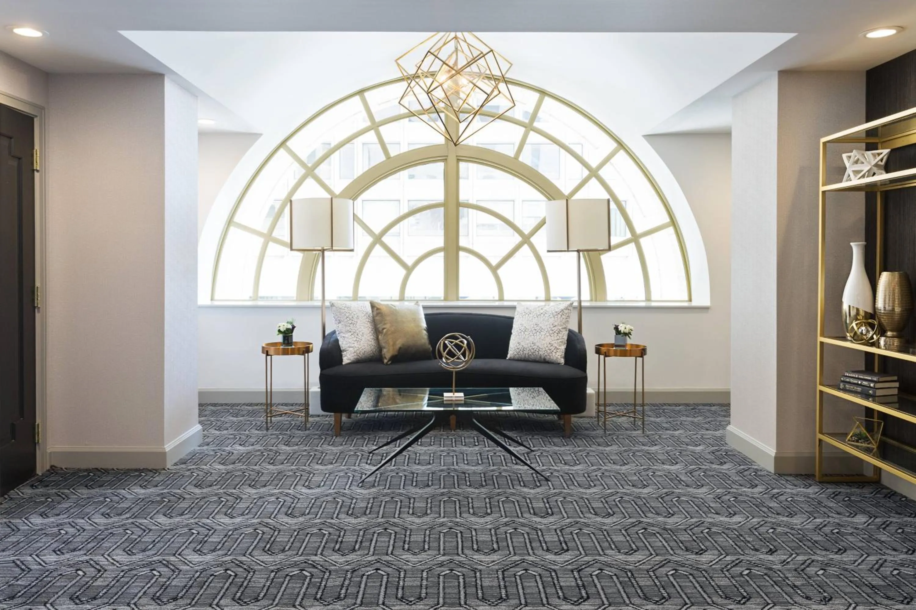 Meeting/conference room in Hotel LeVeque, Autograph Collection