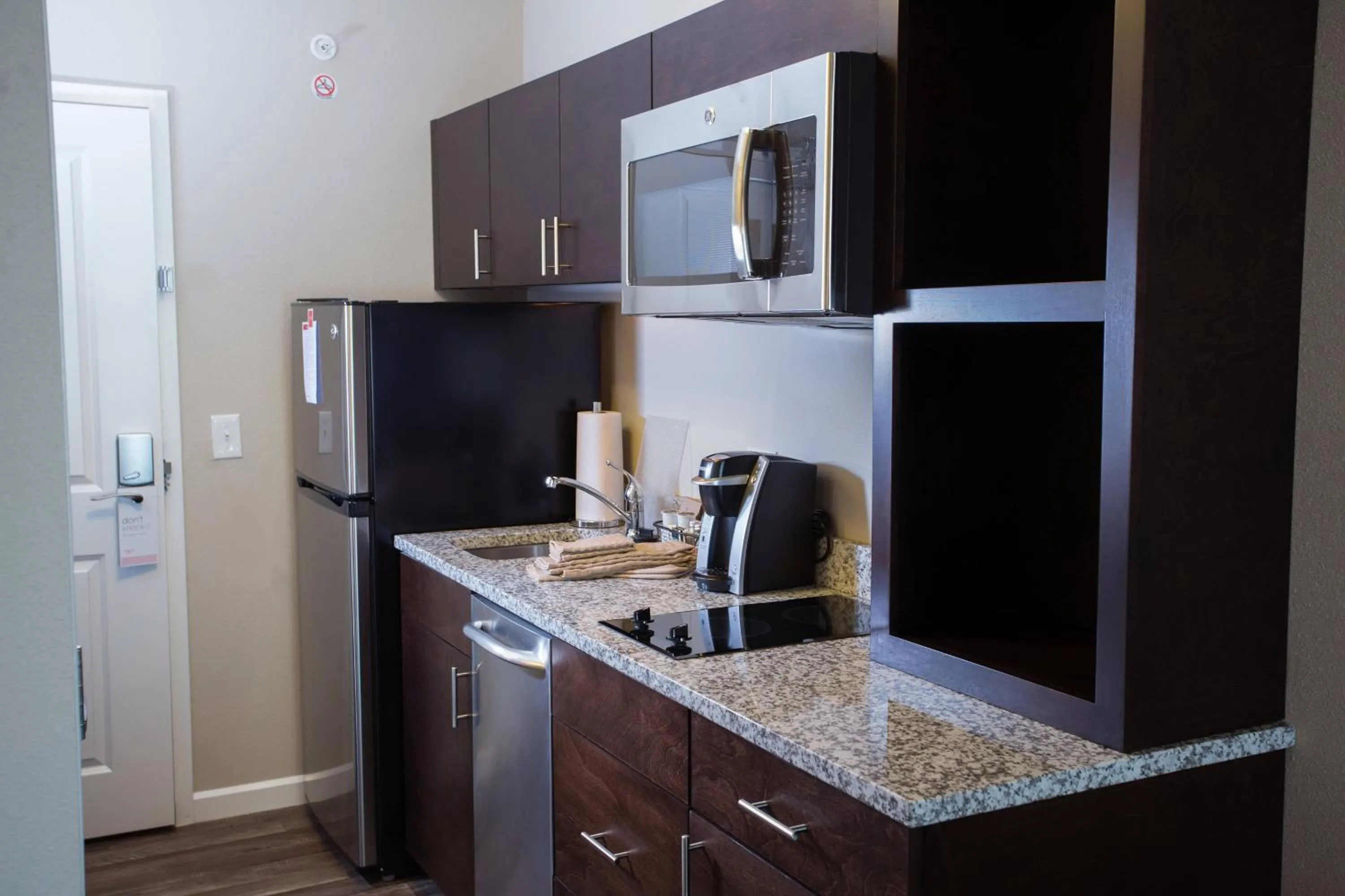 Kitchen or kitchenette in TownePlace Suites by Marriott Southern Pines Aberdeen