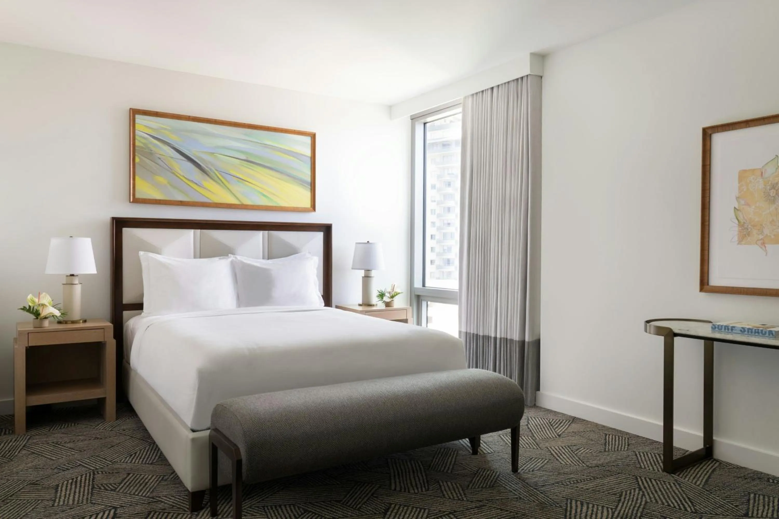 Bedroom, Bed in The Ritz-Carlton Residences, Waikiki Beach Hotel