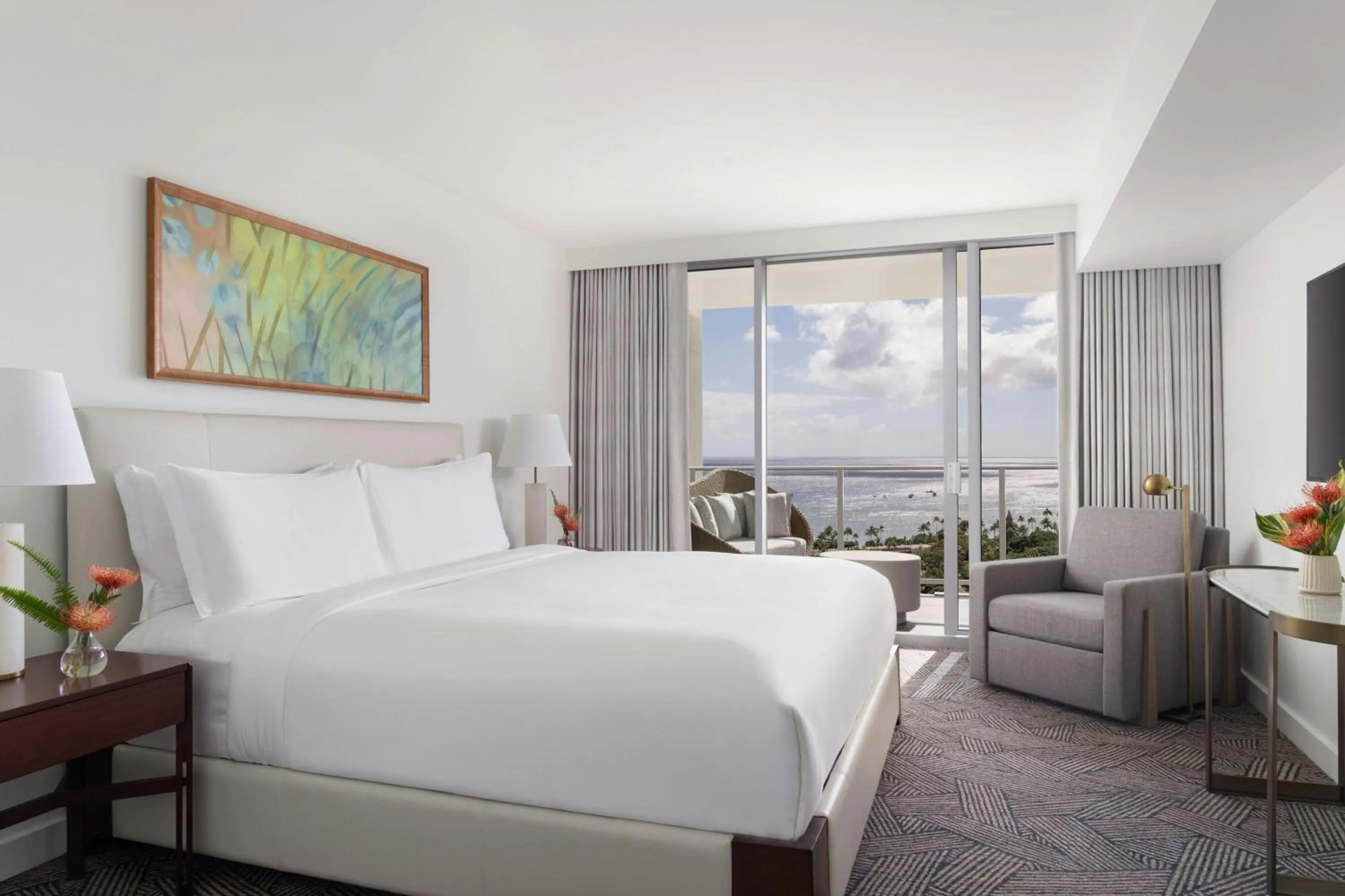 Bedroom, Bed in The Ritz-Carlton Residences, Waikiki Beach Hotel