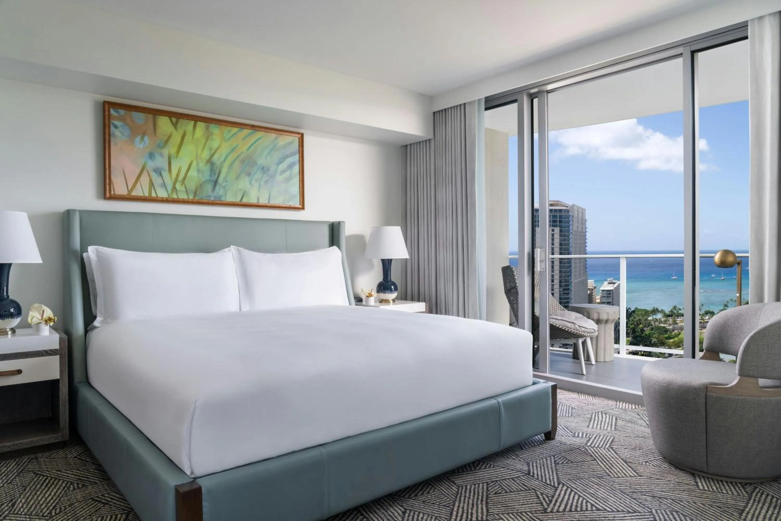 Bedroom, Bed in The Ritz-Carlton Residences, Waikiki Beach Hotel