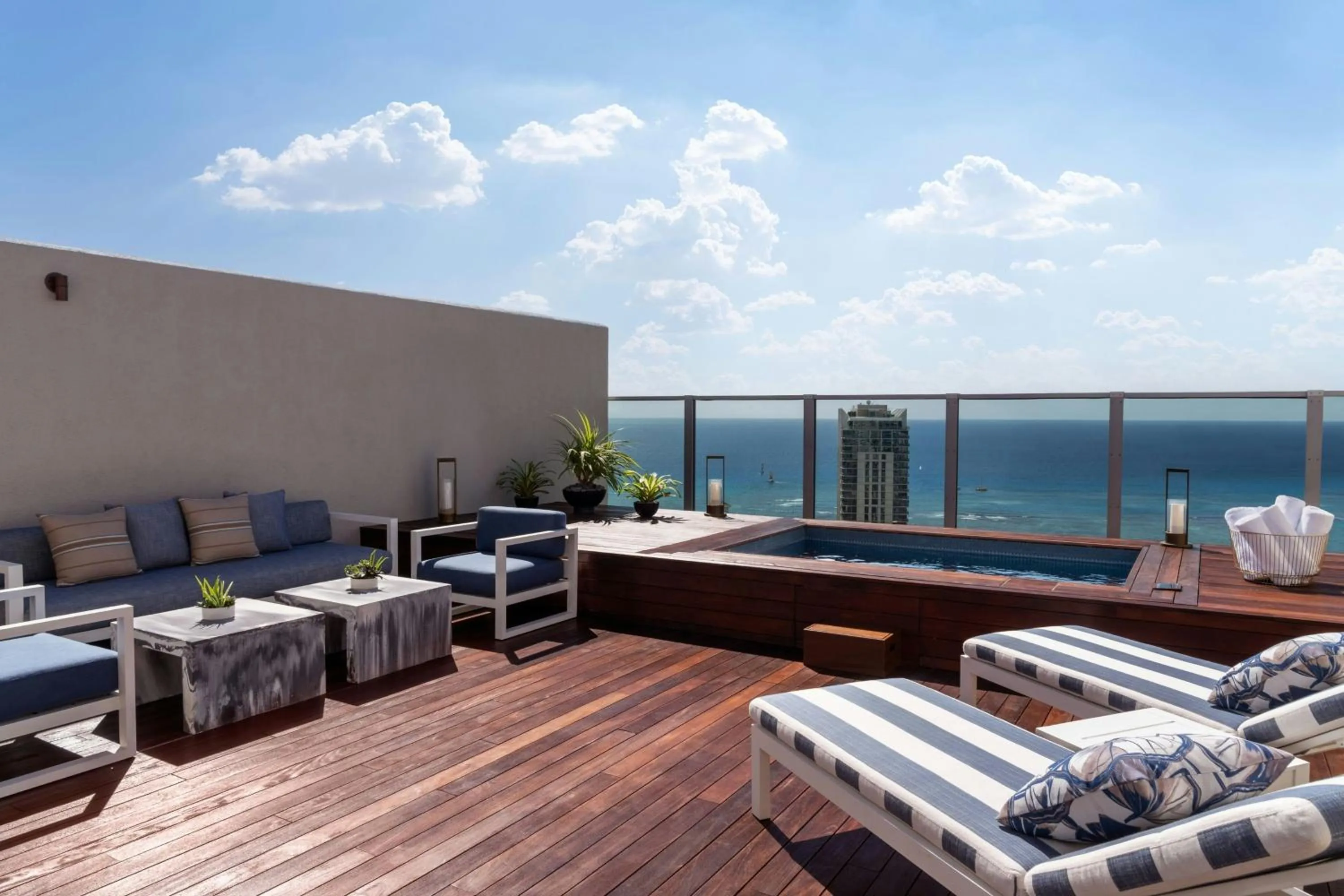 Photo of the whole room in The Ritz-Carlton Residences, Waikiki Beach Hotel
