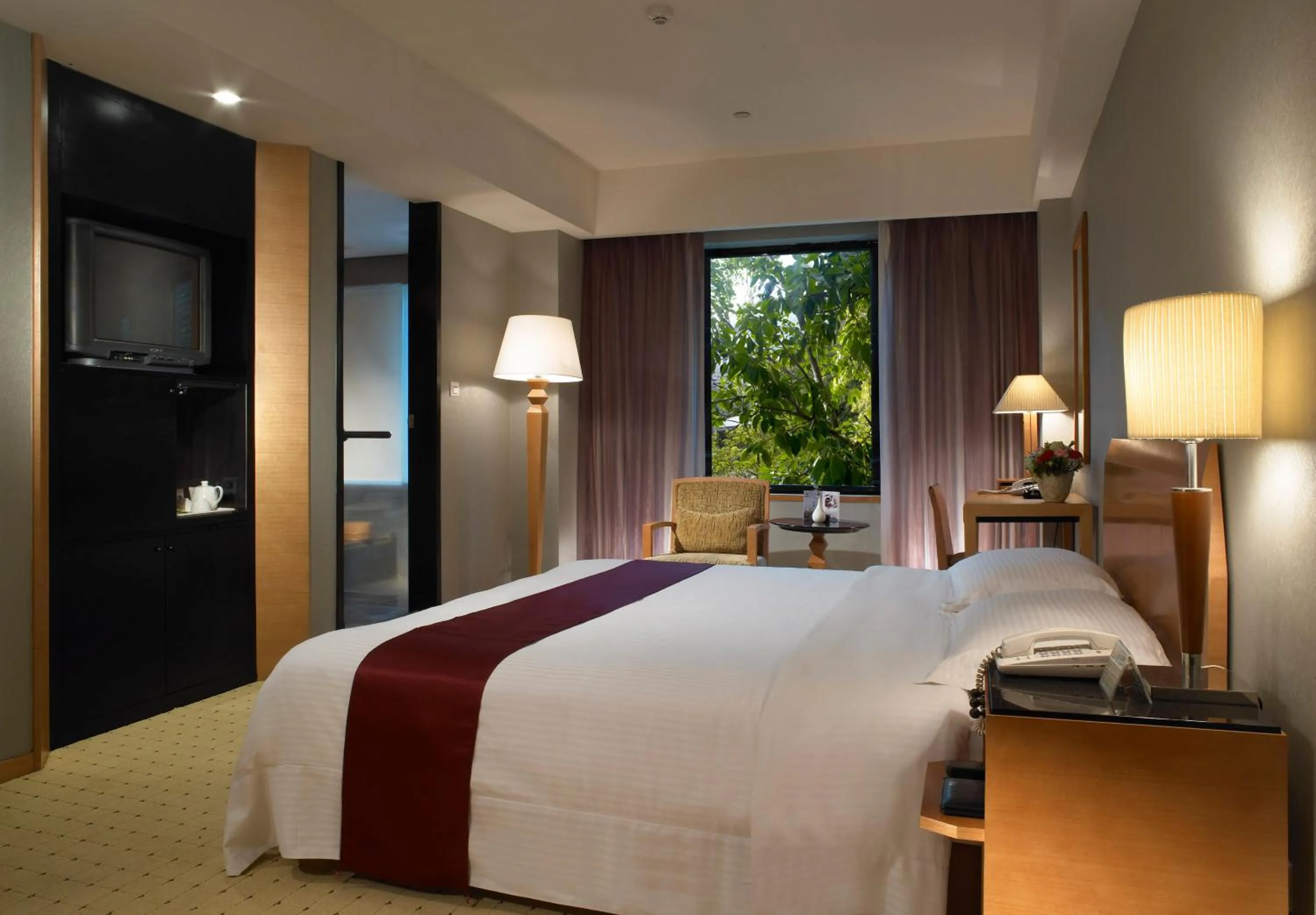 Bed in Spring City Resort