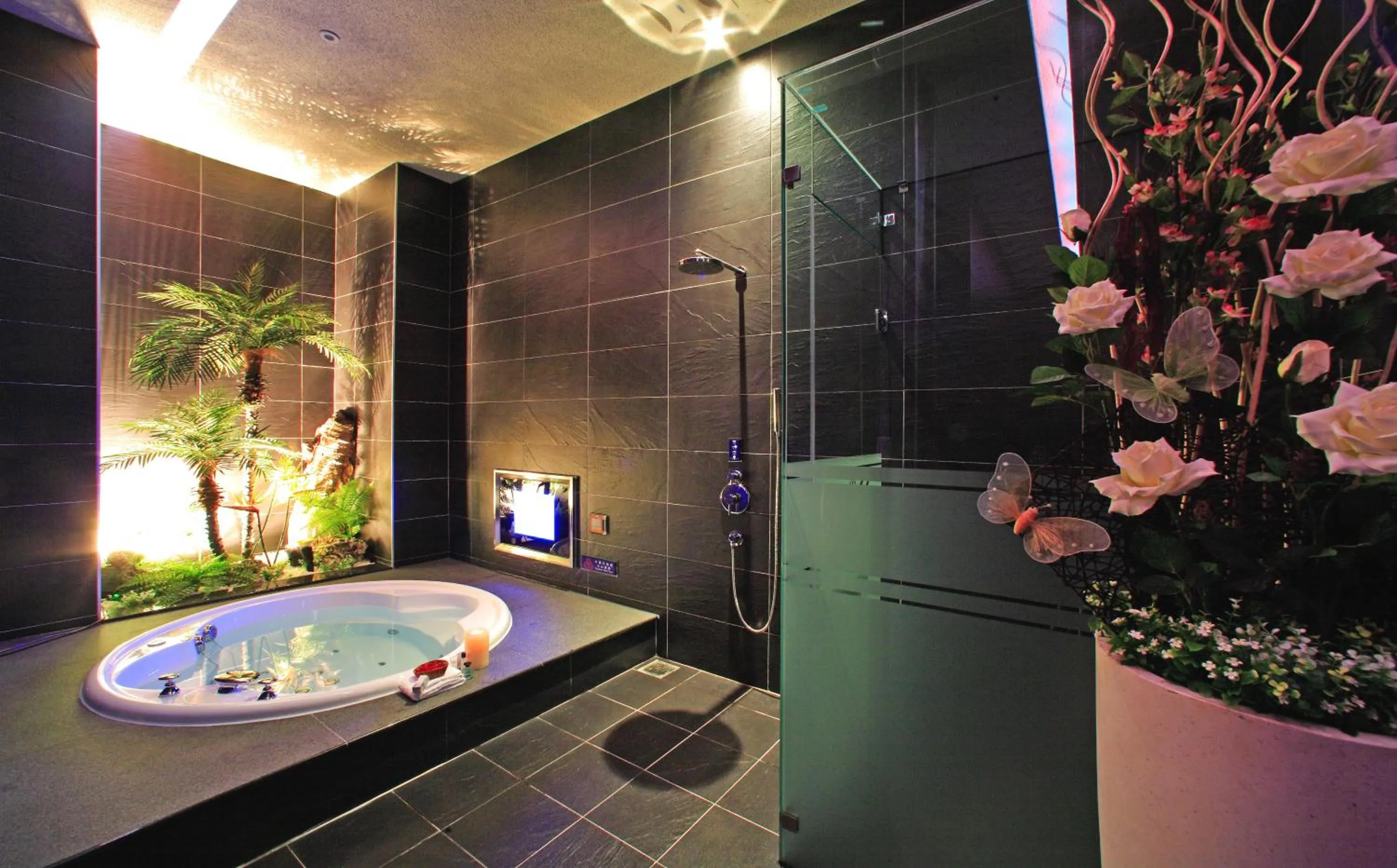 Bathroom in Blue Coast Spa Motel