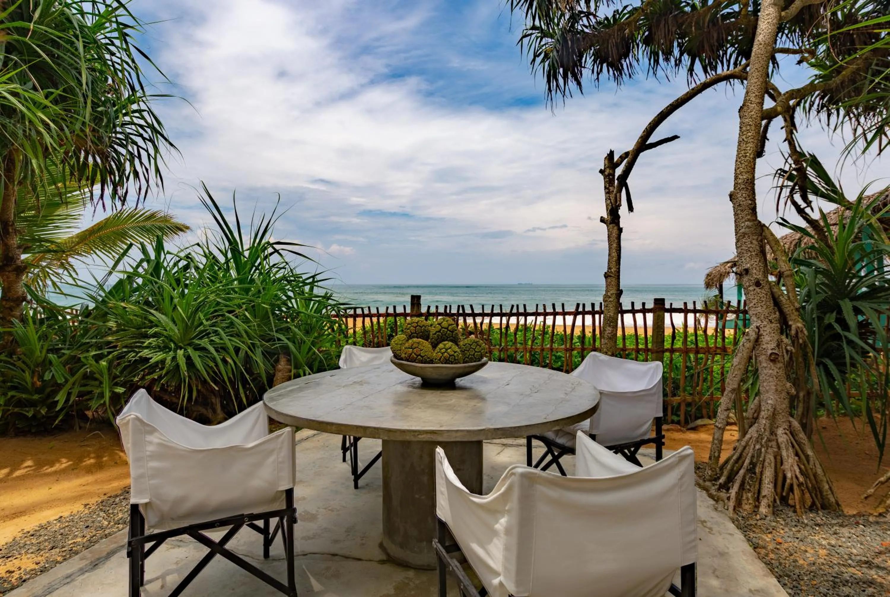 Natural landscape in Taru Villas 906 - Hikkaduwa