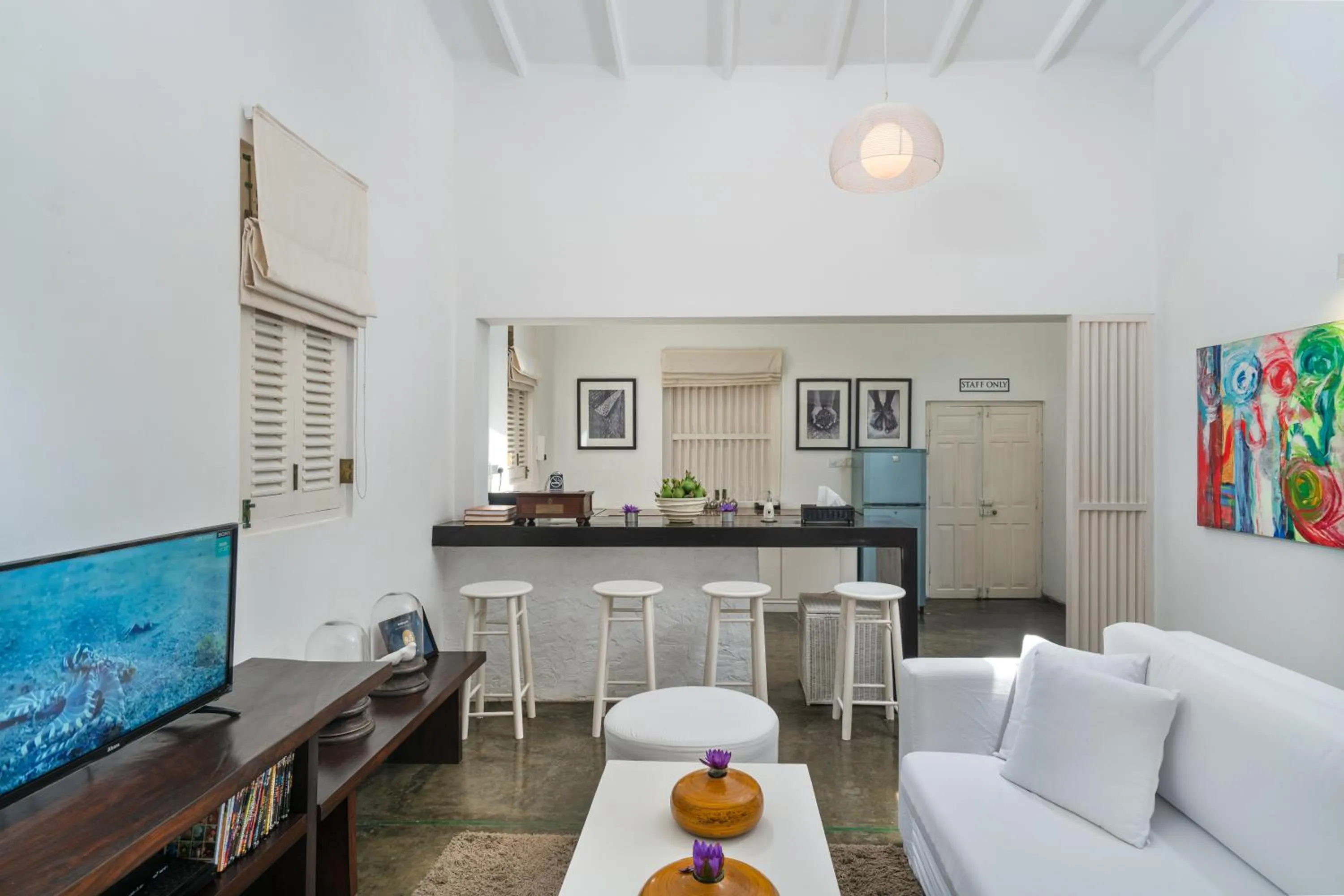 TV and multimedia in Taru Villas 906 - Hikkaduwa