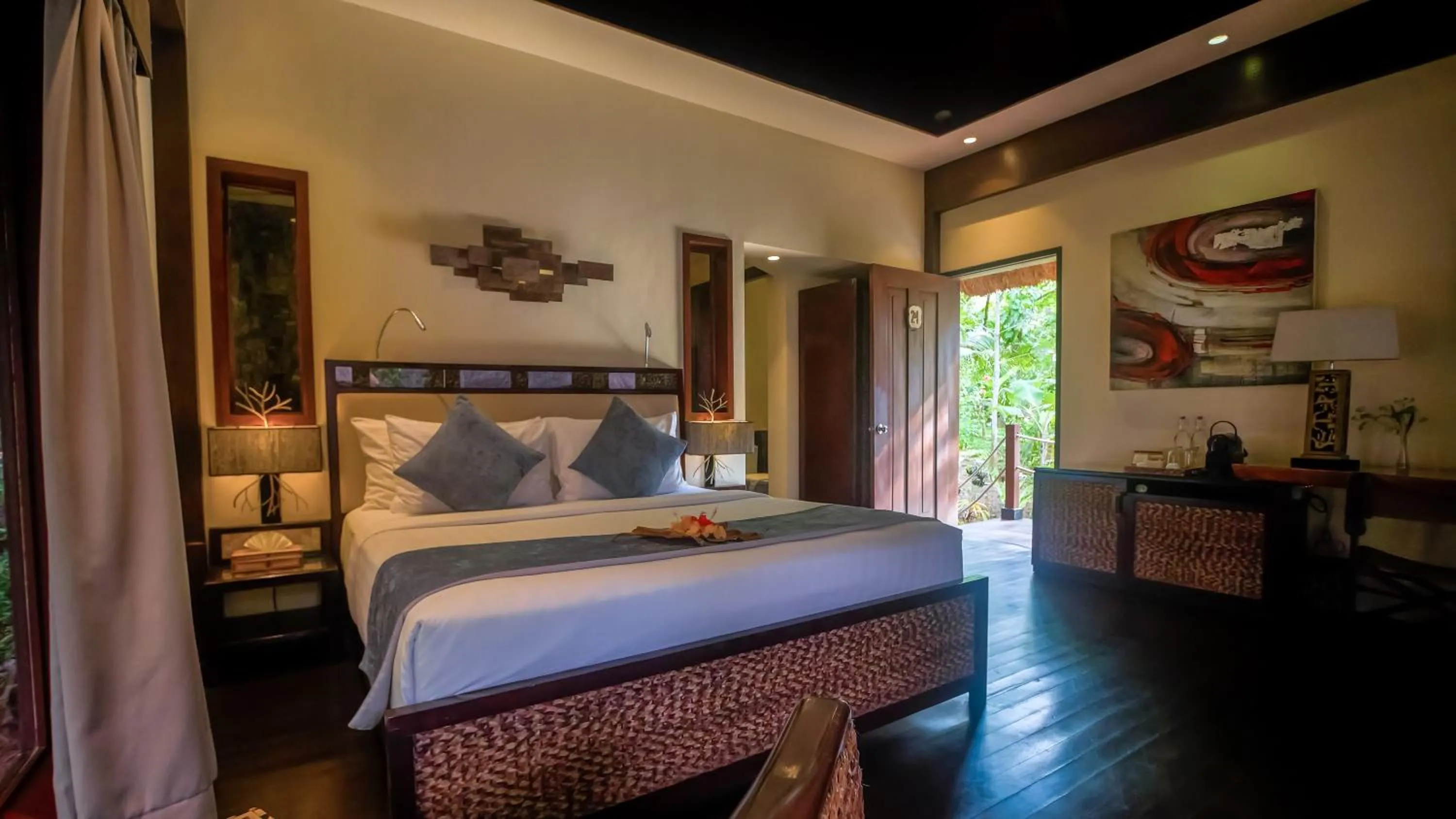 Bed in Cauayan Island Resort and Spa