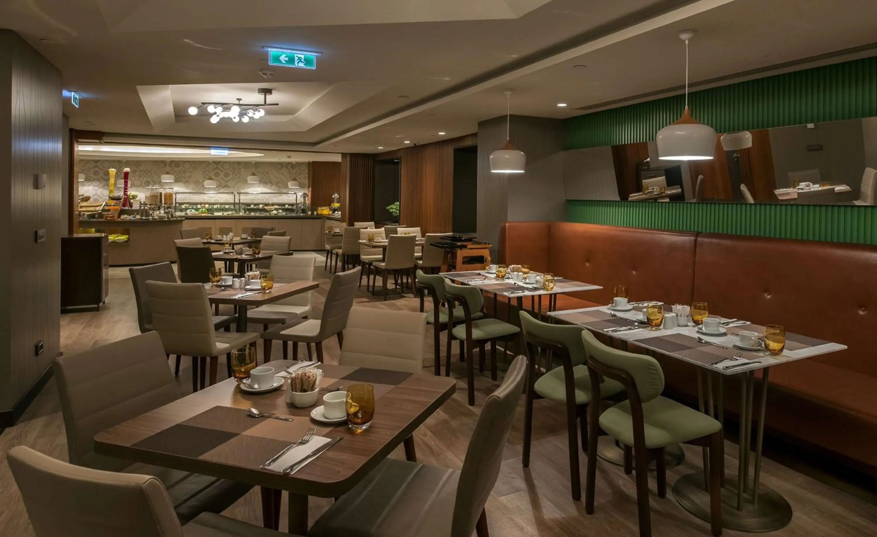Restaurant/places to eat in DoubleTree by Hilton Istanbul - Sirkeci