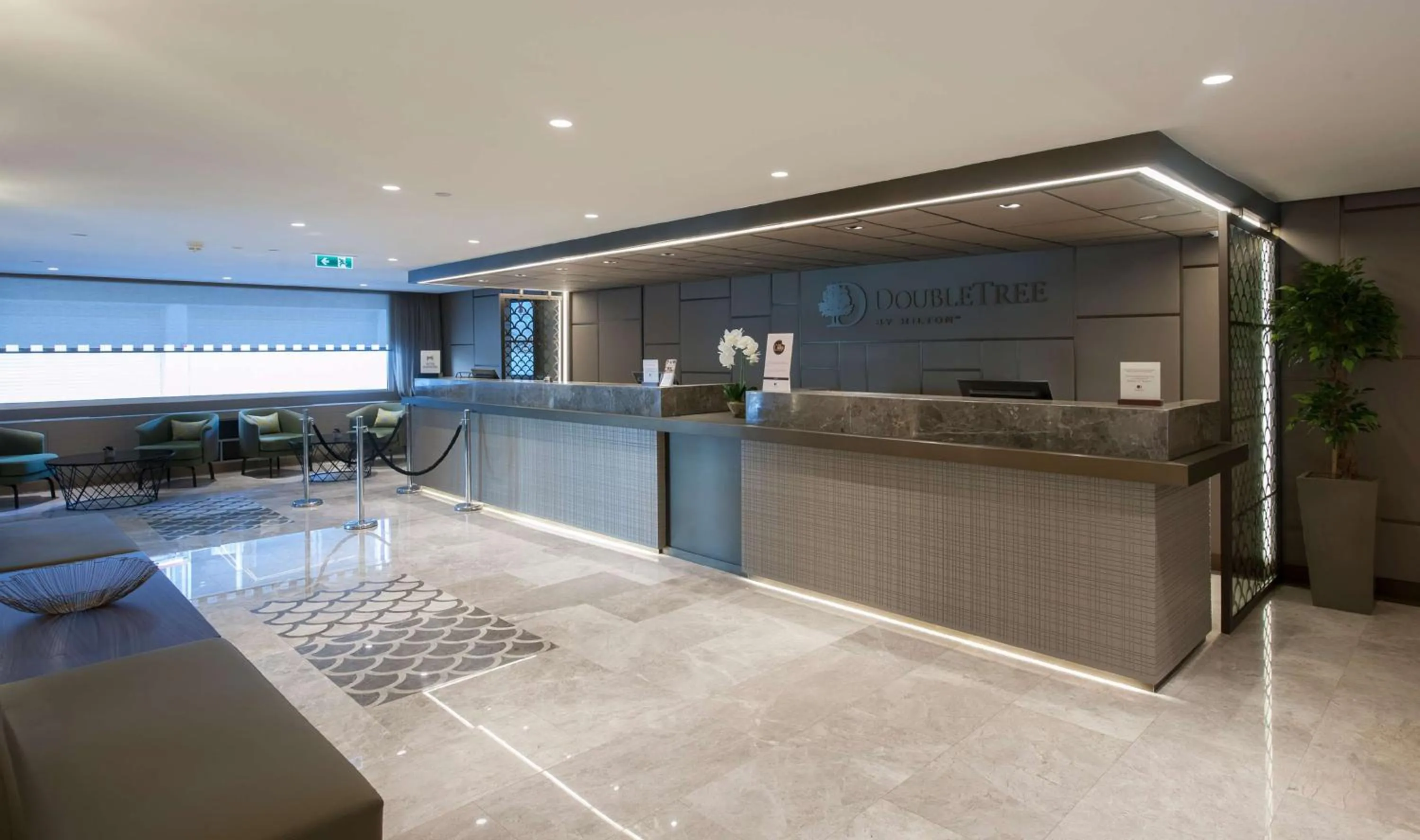 Lobby or reception in DoubleTree by Hilton Istanbul - Sirkeci