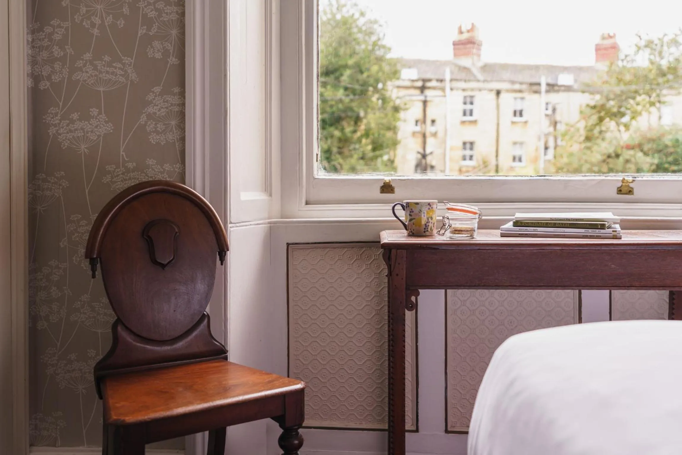 Seating area, Bed in The Kennard