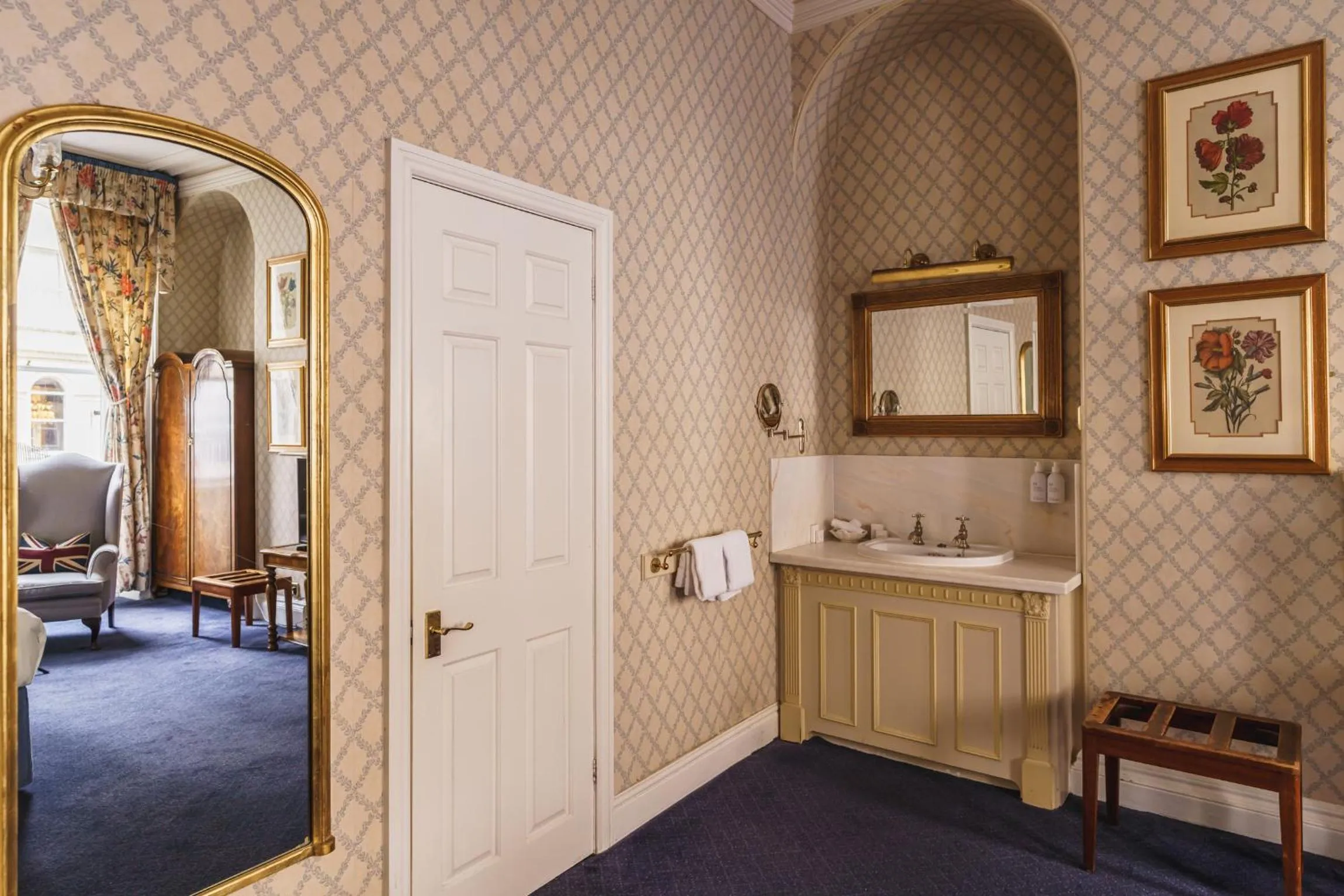 Bedroom in The Kennard