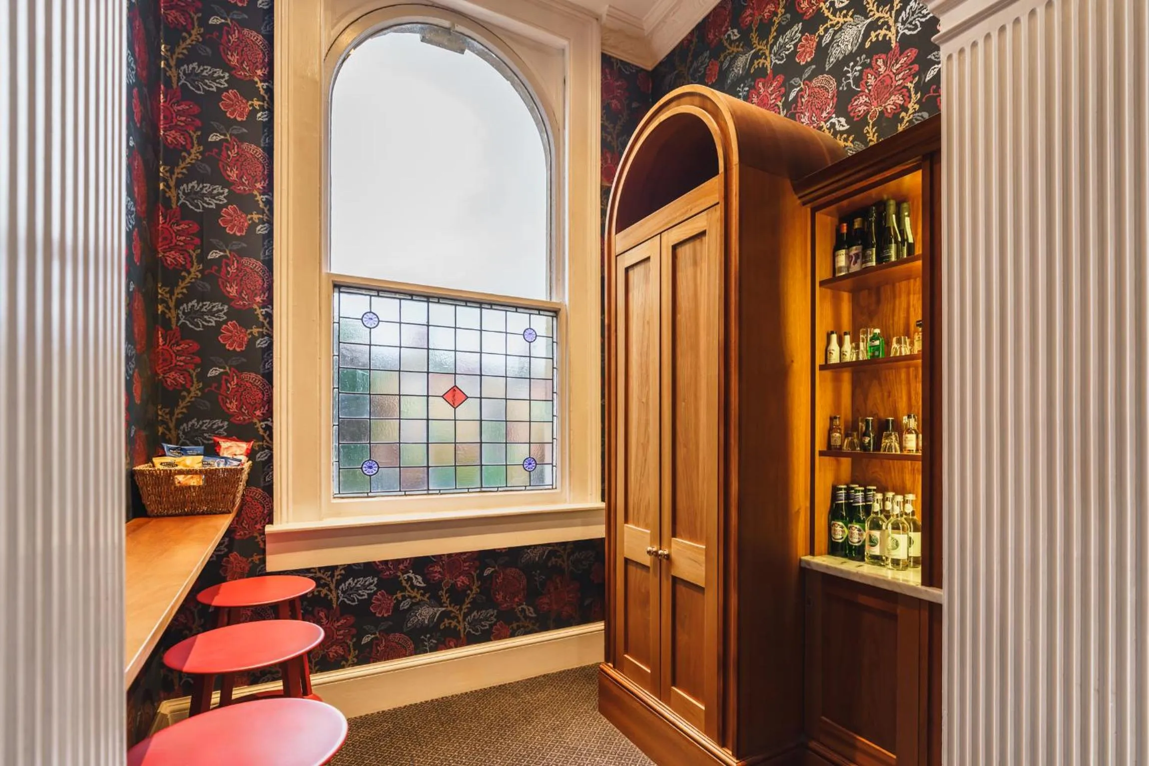 Lounge or bar in The Kennard