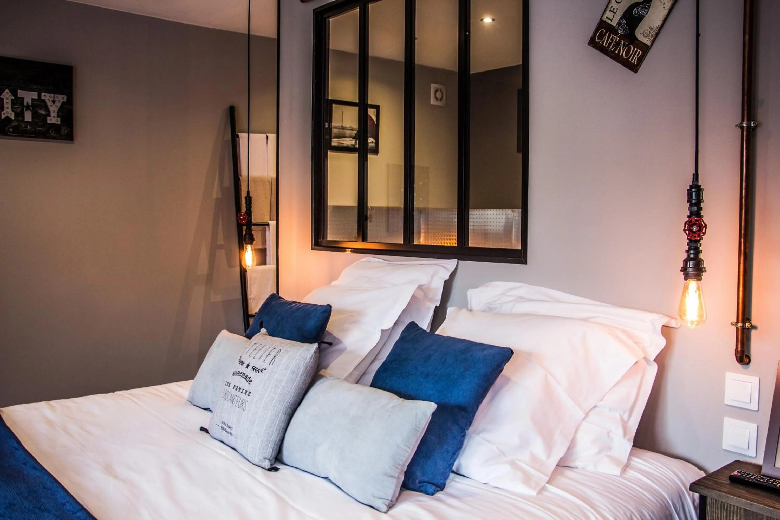 Bed in Home Sweet Home