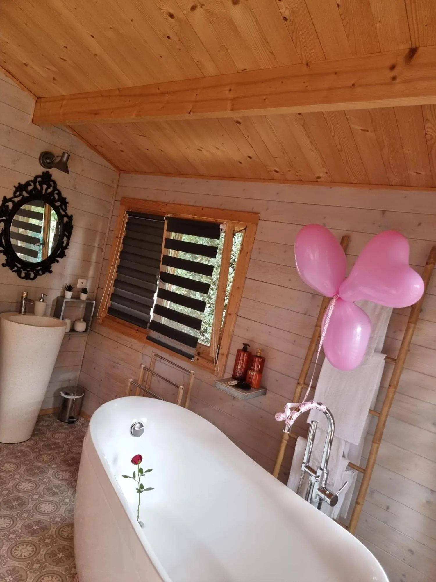 Decorative detail in Home Sweet Home