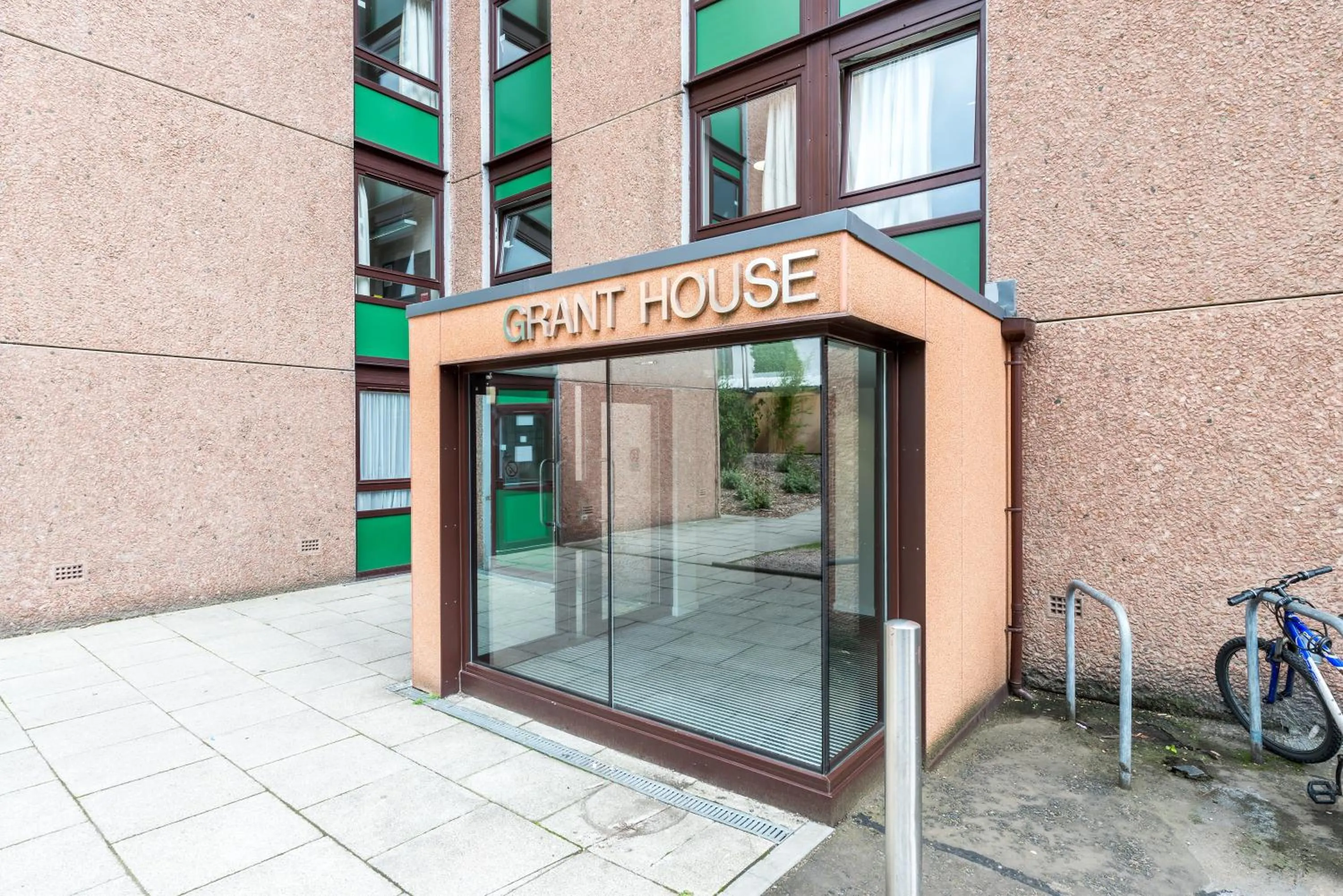 Facade/entrance in Summer Stays at The University of Edinburgh