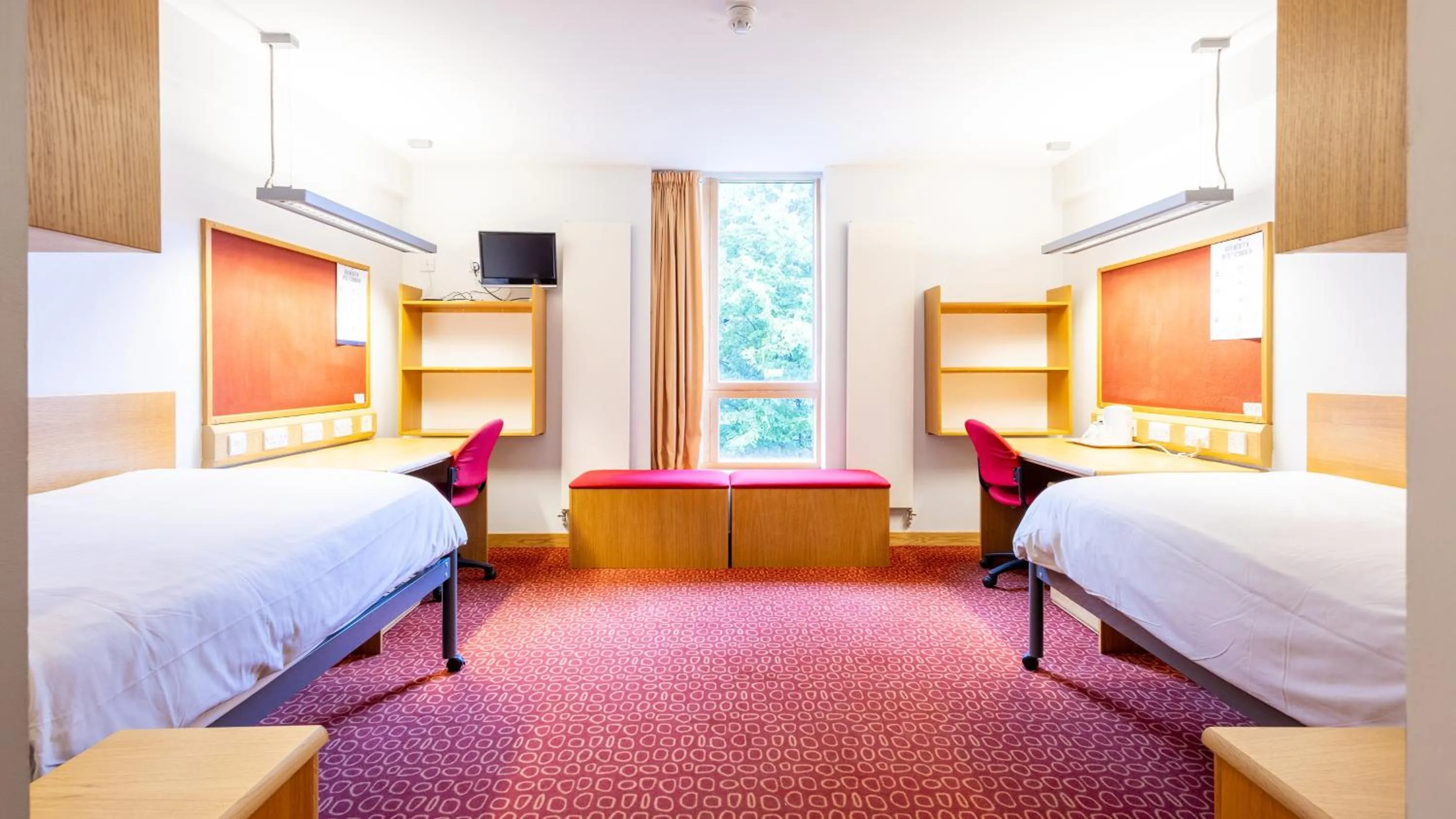 Bedroom in Summer Stays at The University of Edinburgh