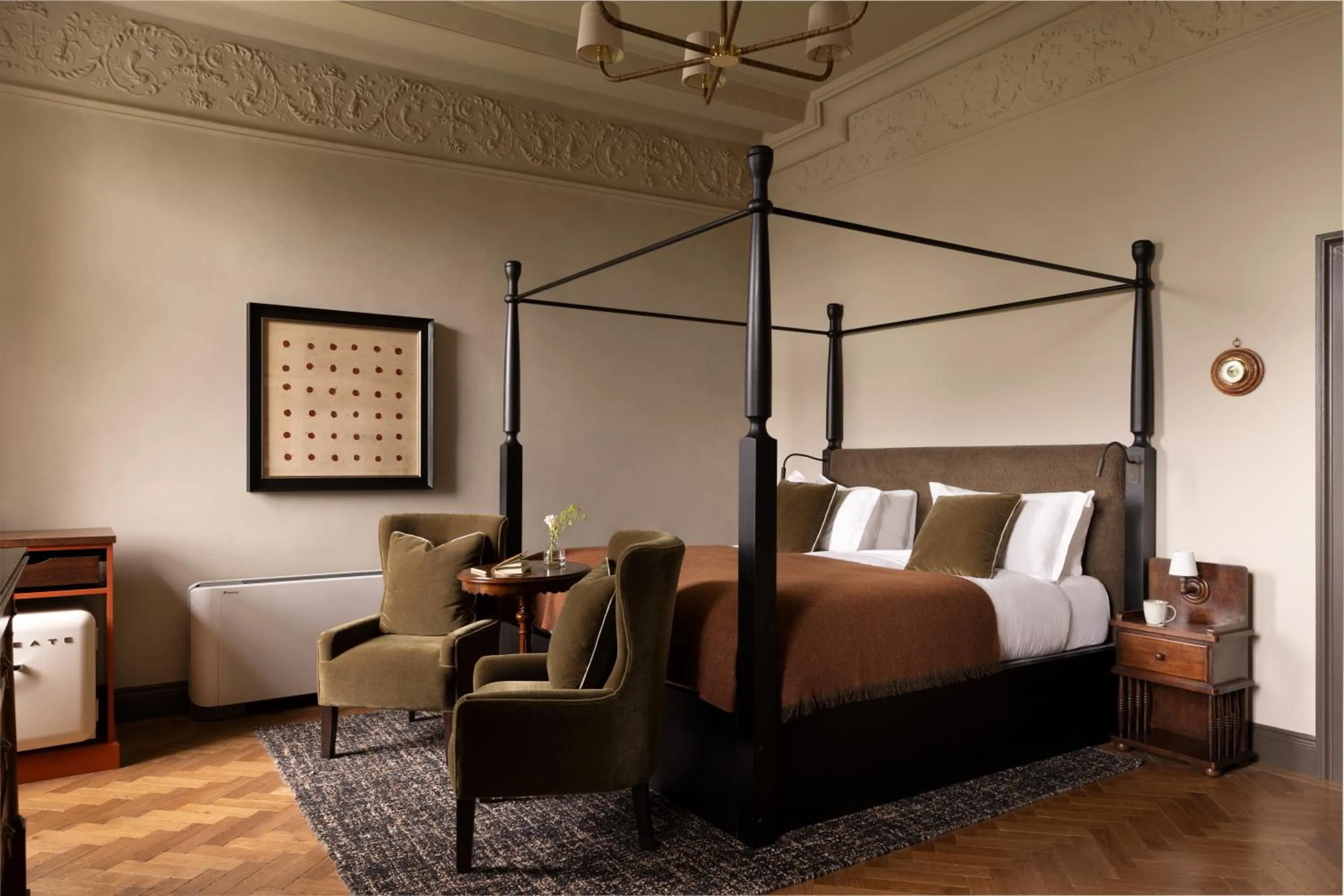 Bed in New Park Manor Hotel