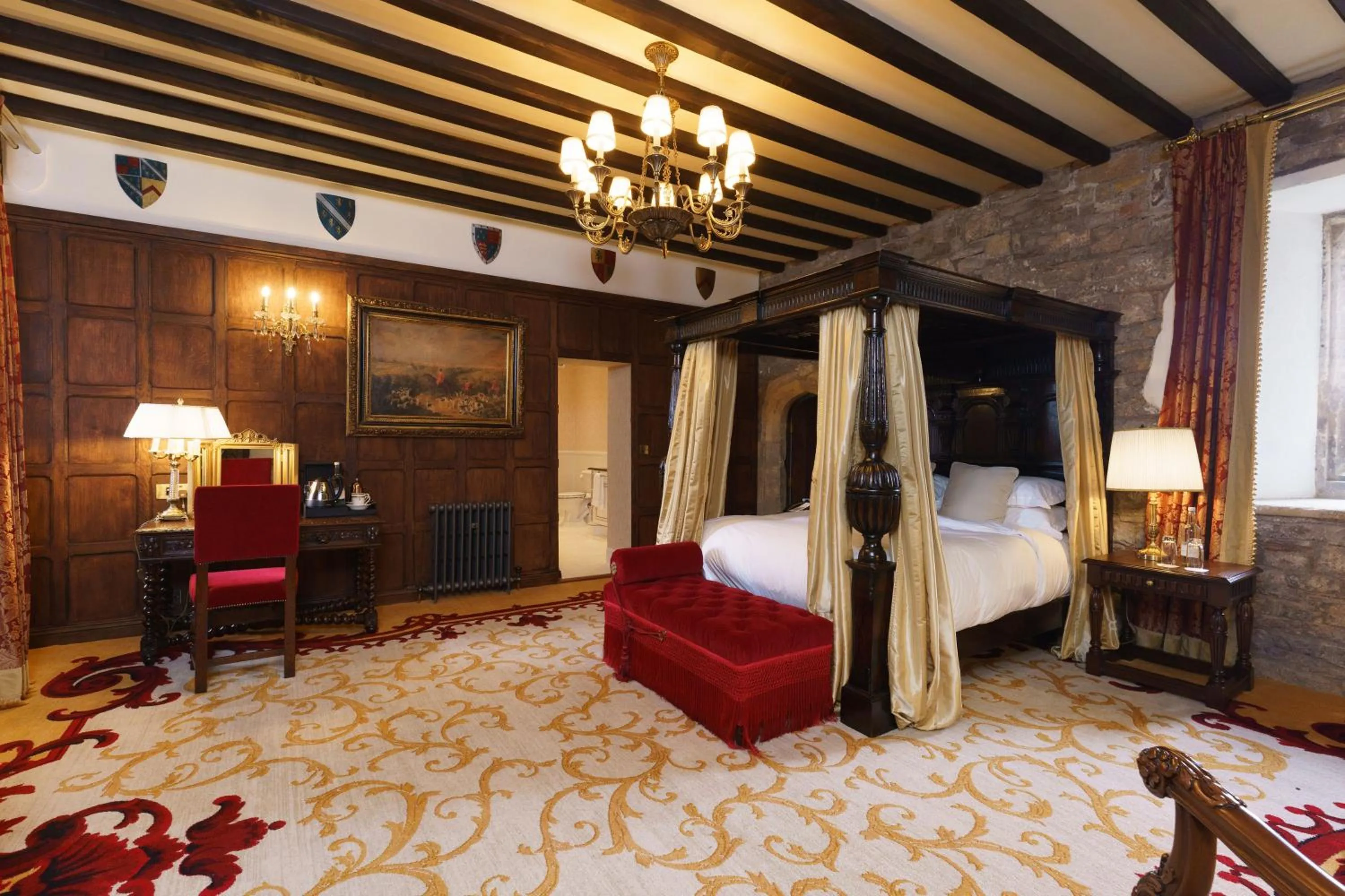 Bed in Thornbury Castle - A Relais & Chateaux Hotel