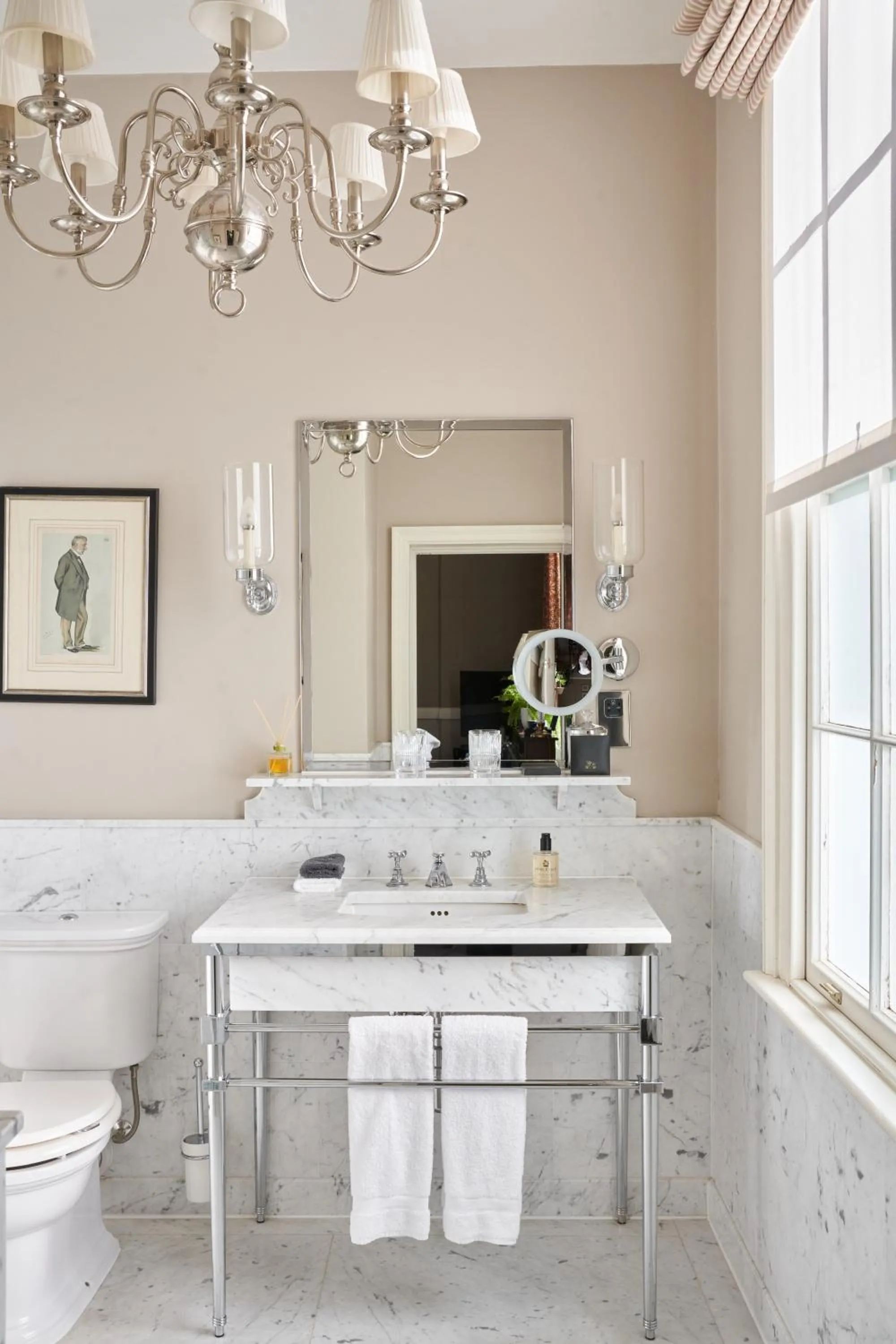Bathroom in Cliveden House - an Iconic Luxury Hotel