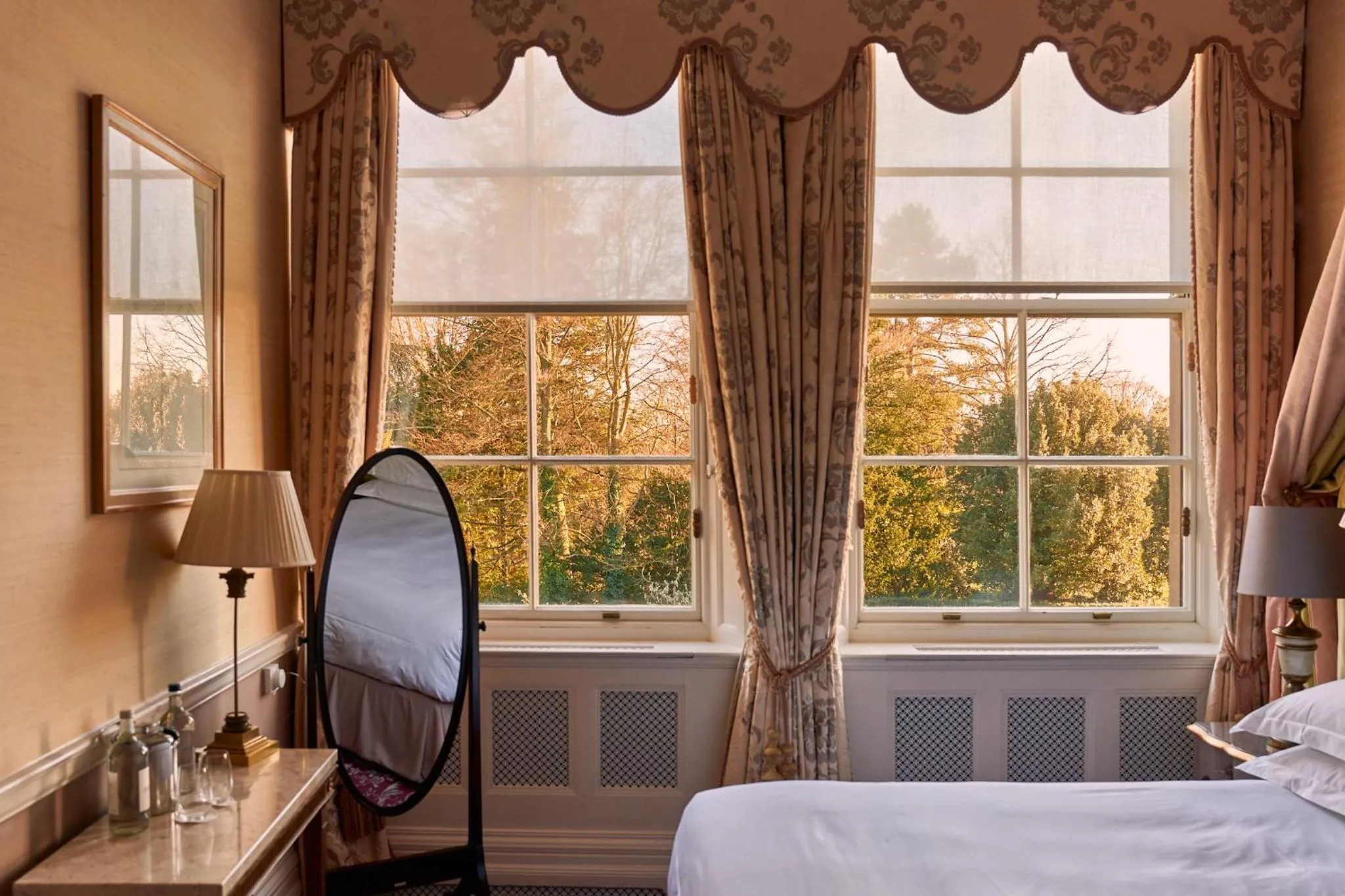 Bedroom, Bed in Cliveden House - an Iconic Luxury Hotel