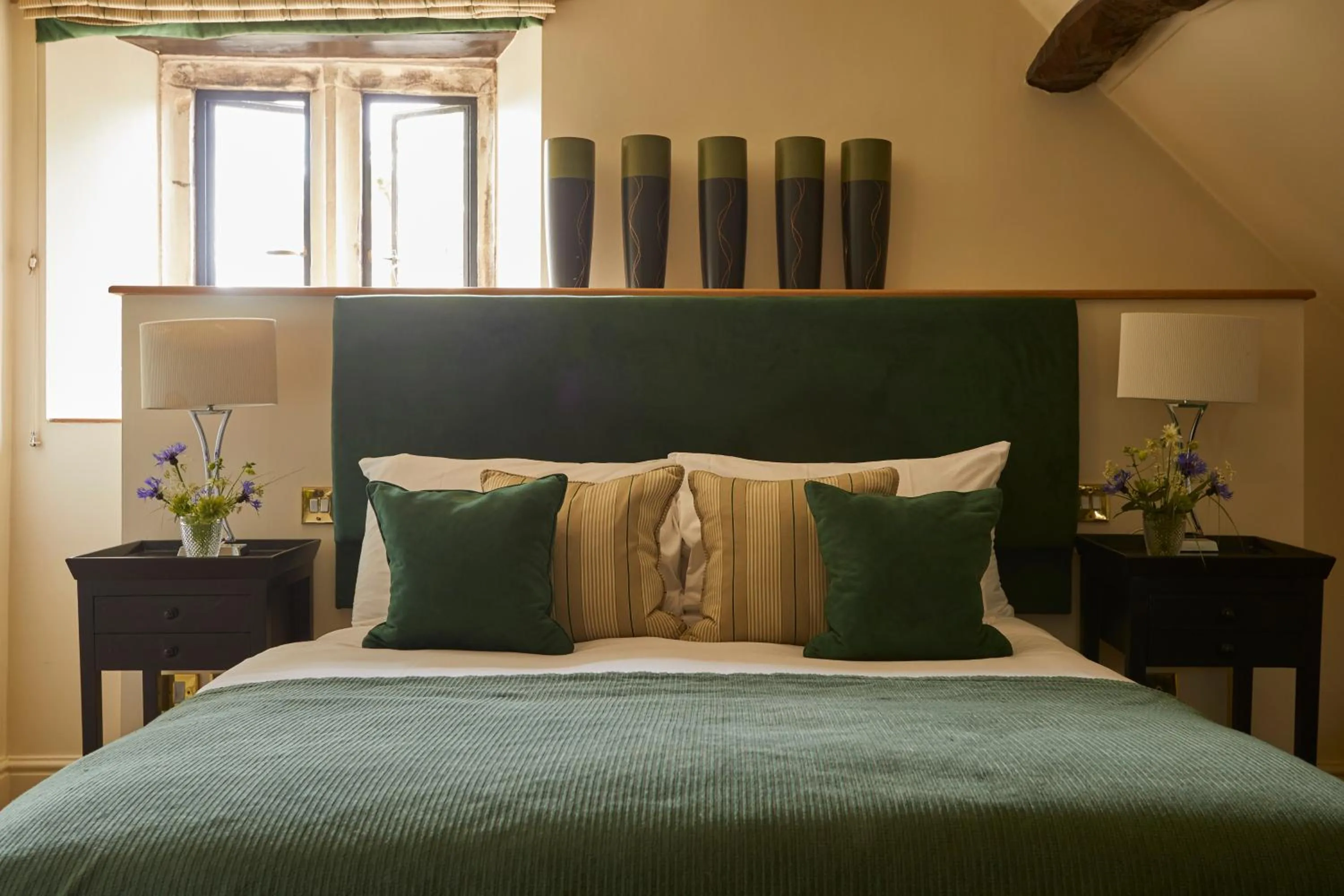 Bedroom, Bed in The Slaughters Country Inn