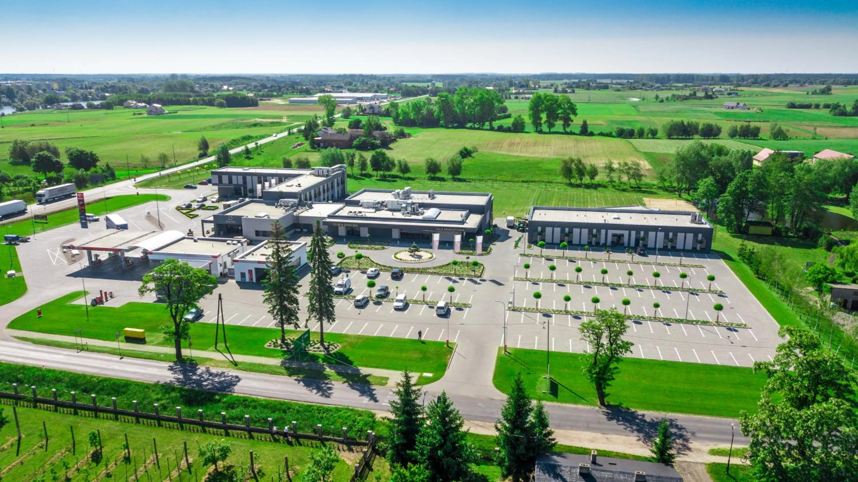 Restaurant/places to eat in Hotel Rondo