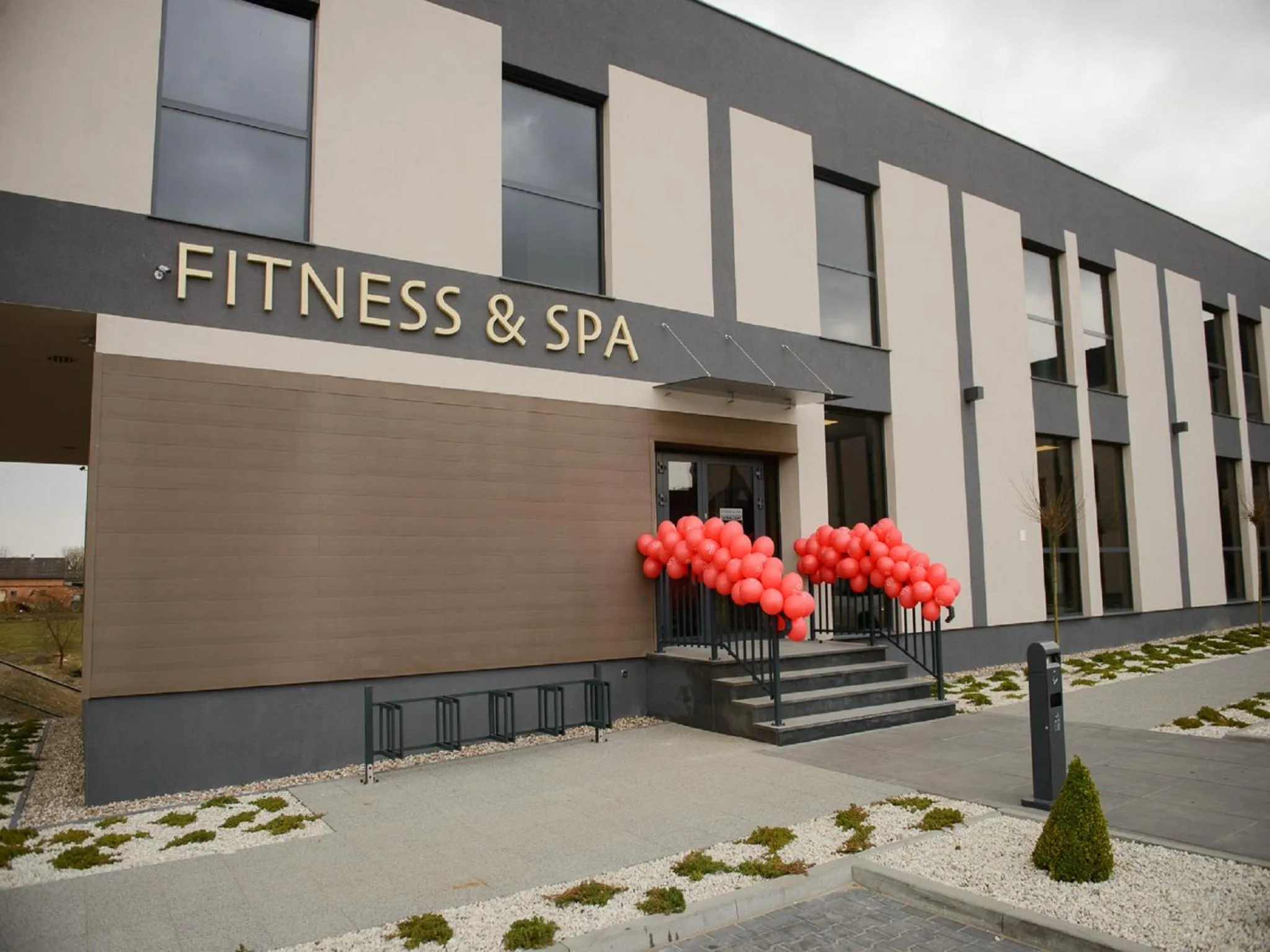 Property building in Hotel Rondo