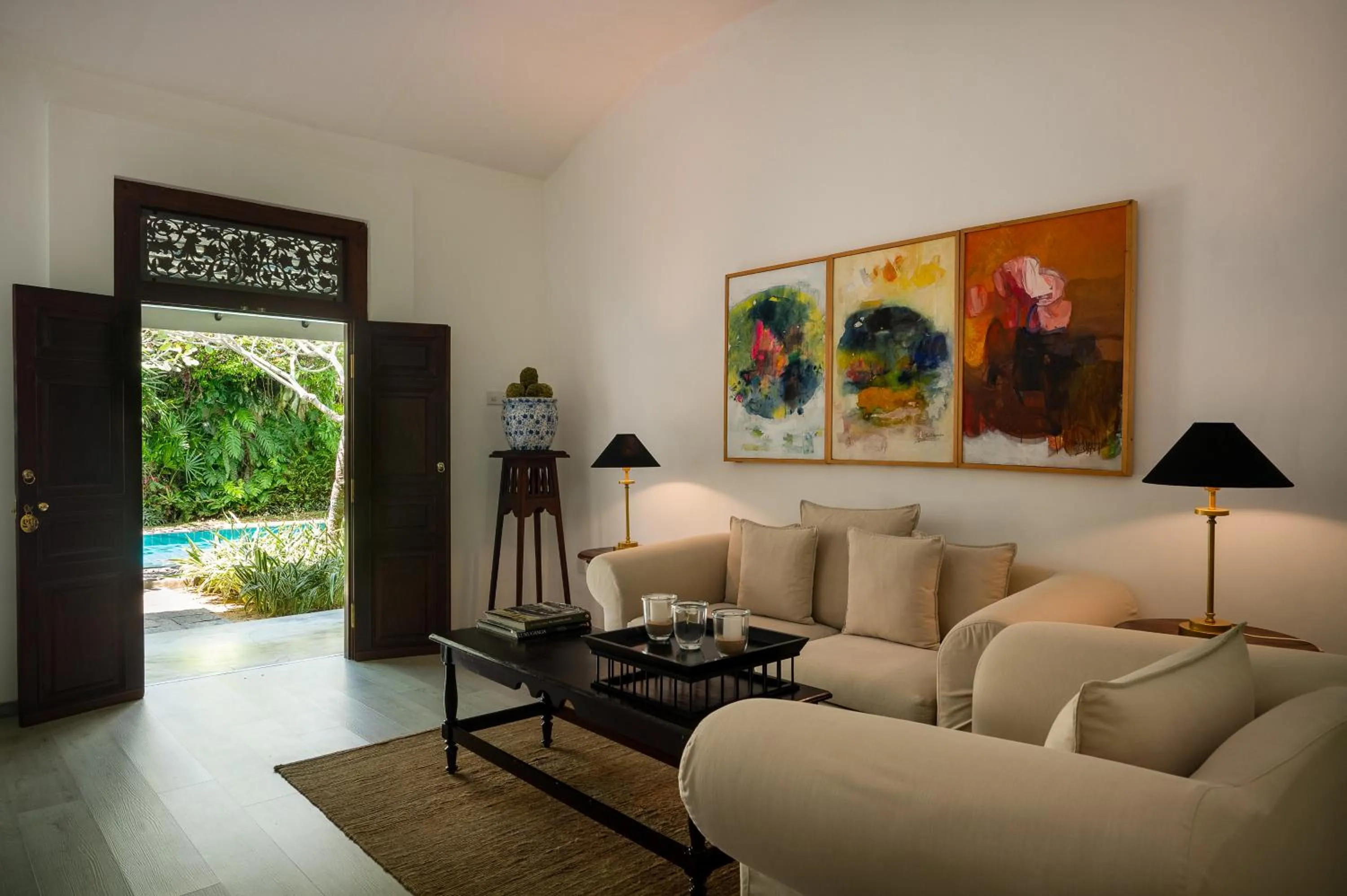 Living room in Nyne Hotels Rock Villa - Bentota