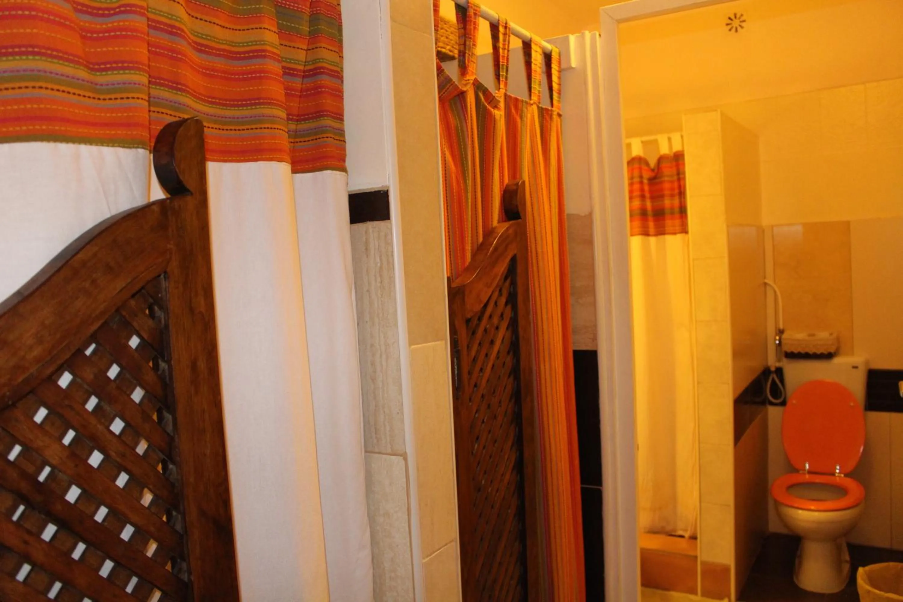 Bathroom in Olive Hostel Lagos