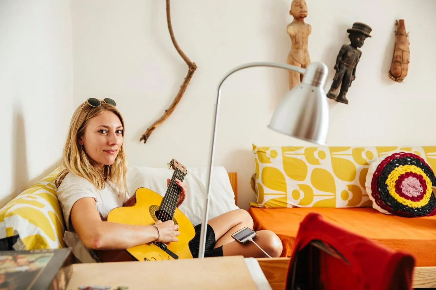 Communal lounge/ TV room in Olive Hostel Lagos