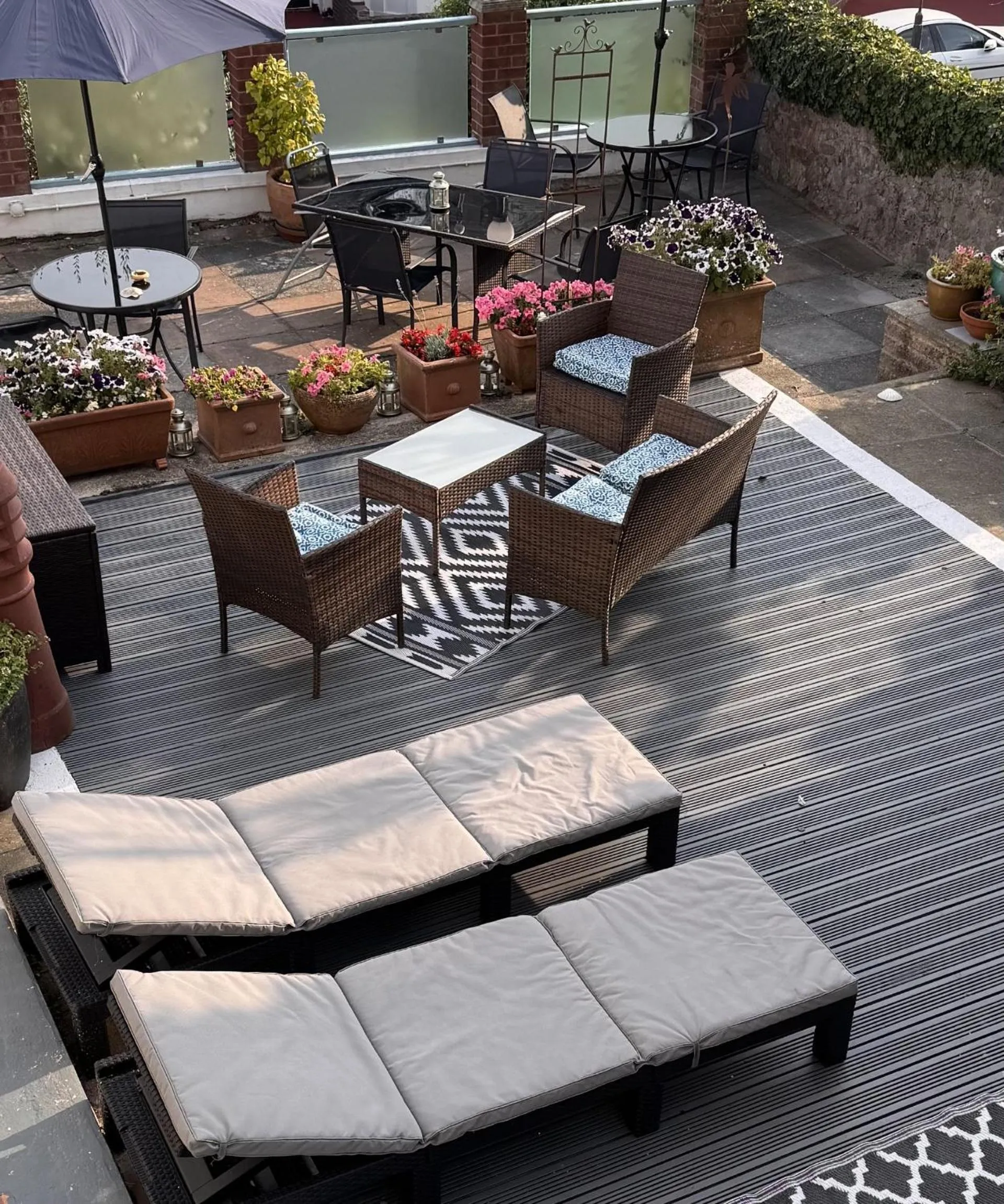 Seating area in The Shirley