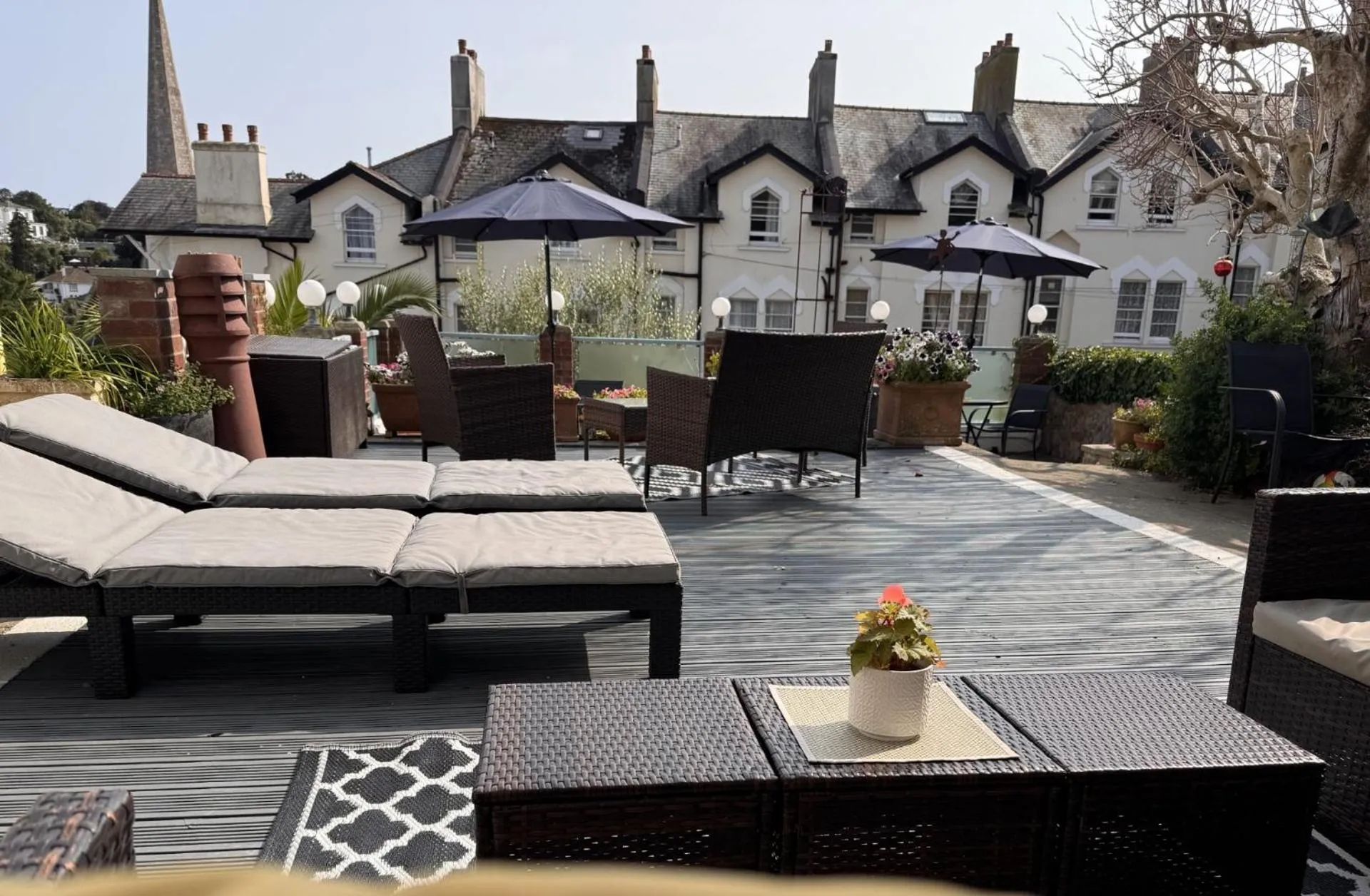 Seating area in The Shirley