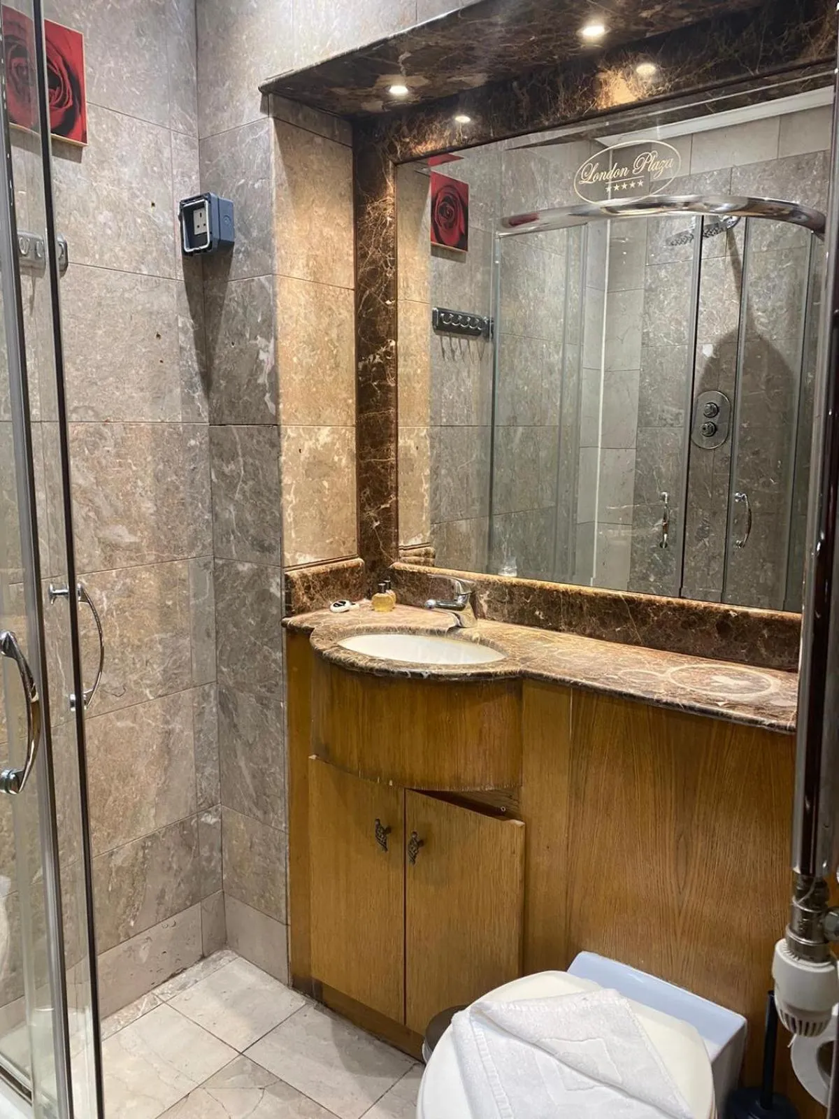 Bathroom in MSK Superior